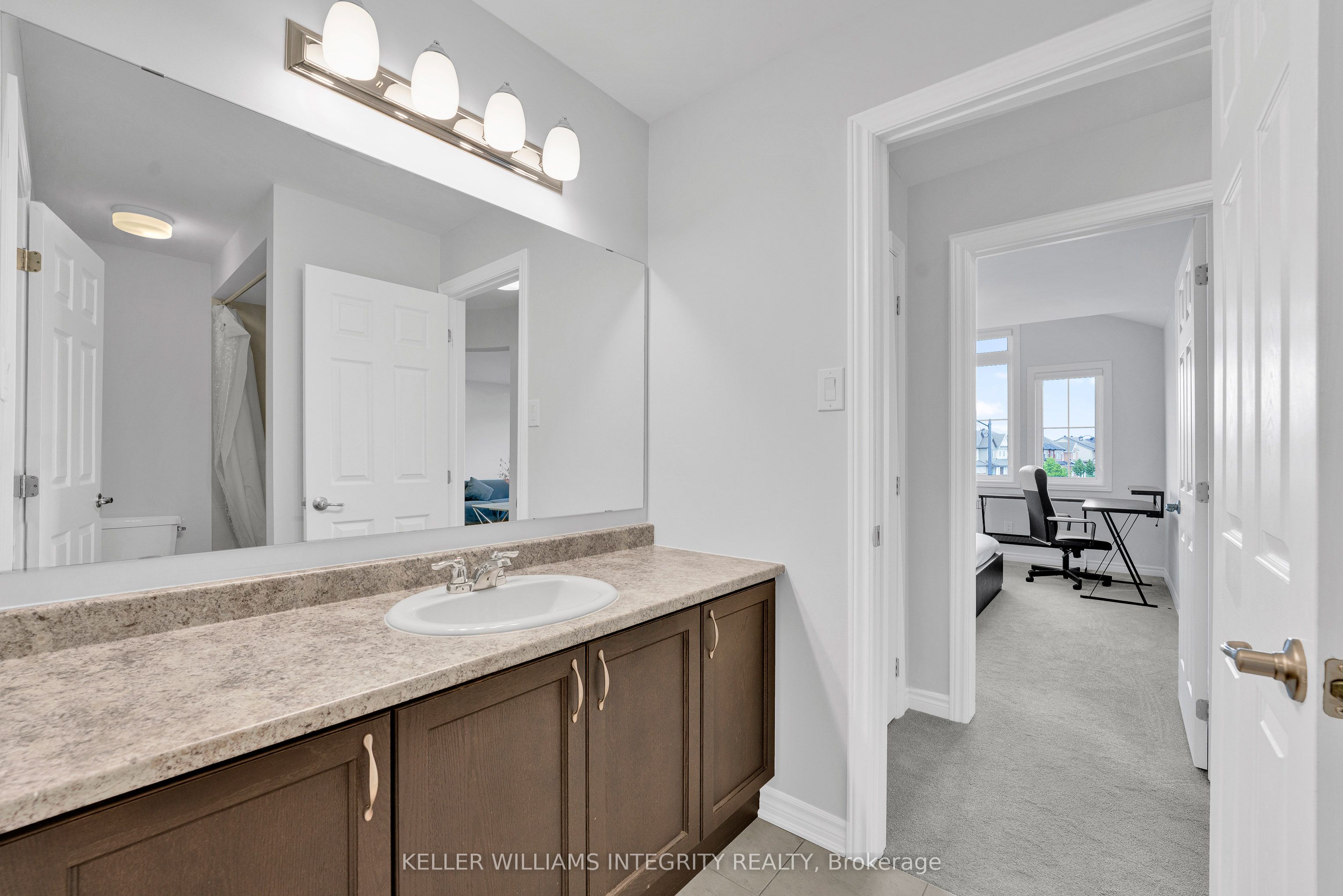 482 Alcor Terrace Property Photo 33