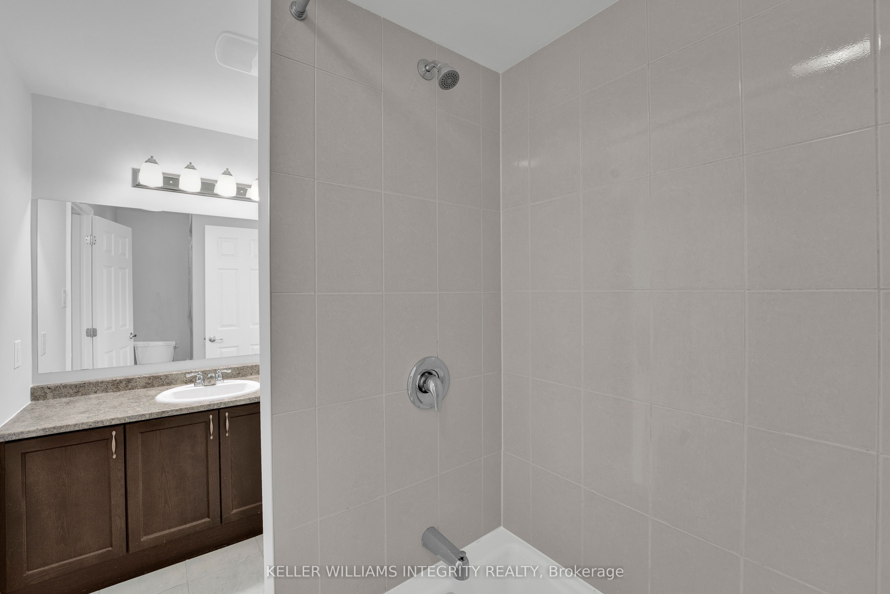 482 Alcor Terrace Property Photo 34