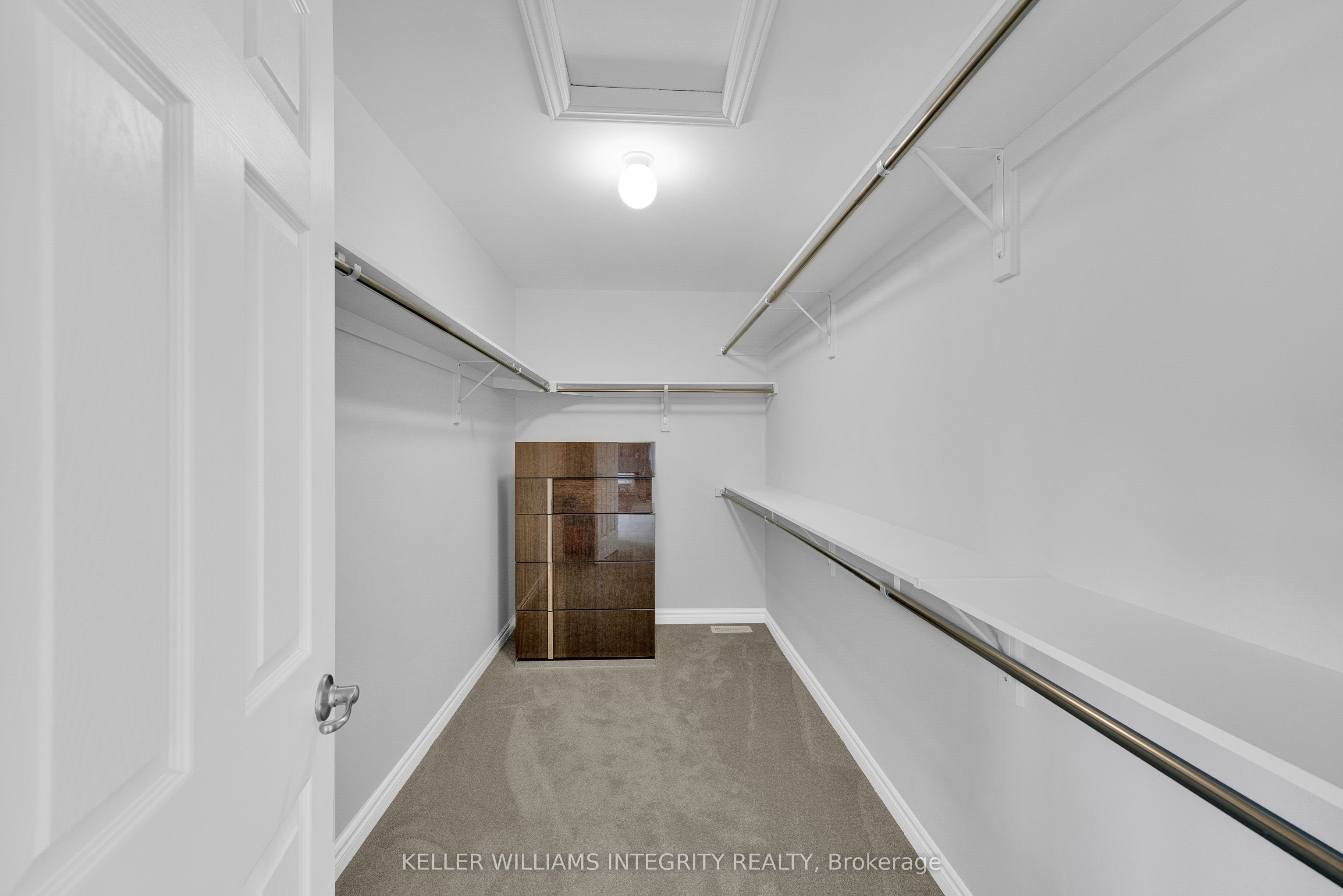 482 Alcor Terrace Property Photo 40