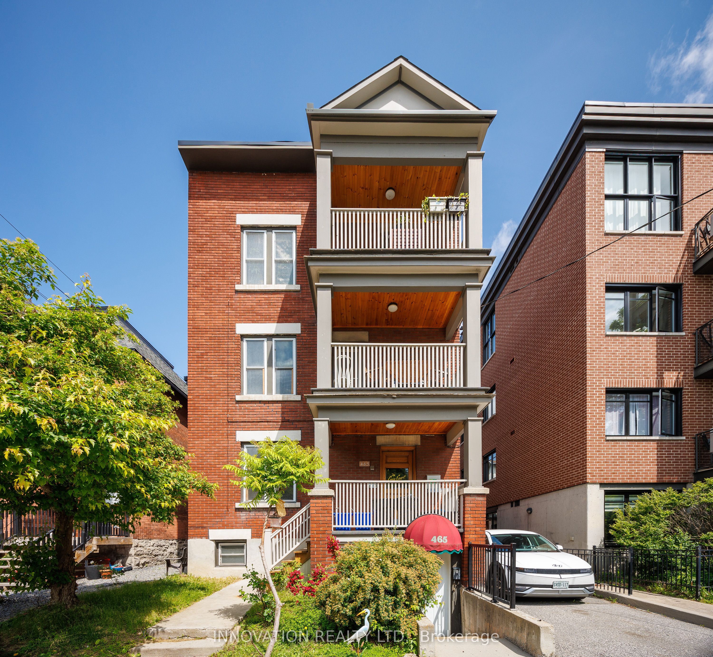 465 Mcleod Street Property Photo 1