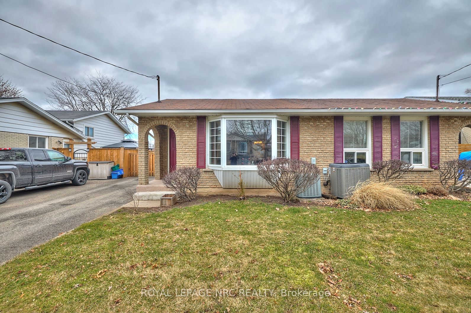 45 Green Maple Drive Property Photo 1