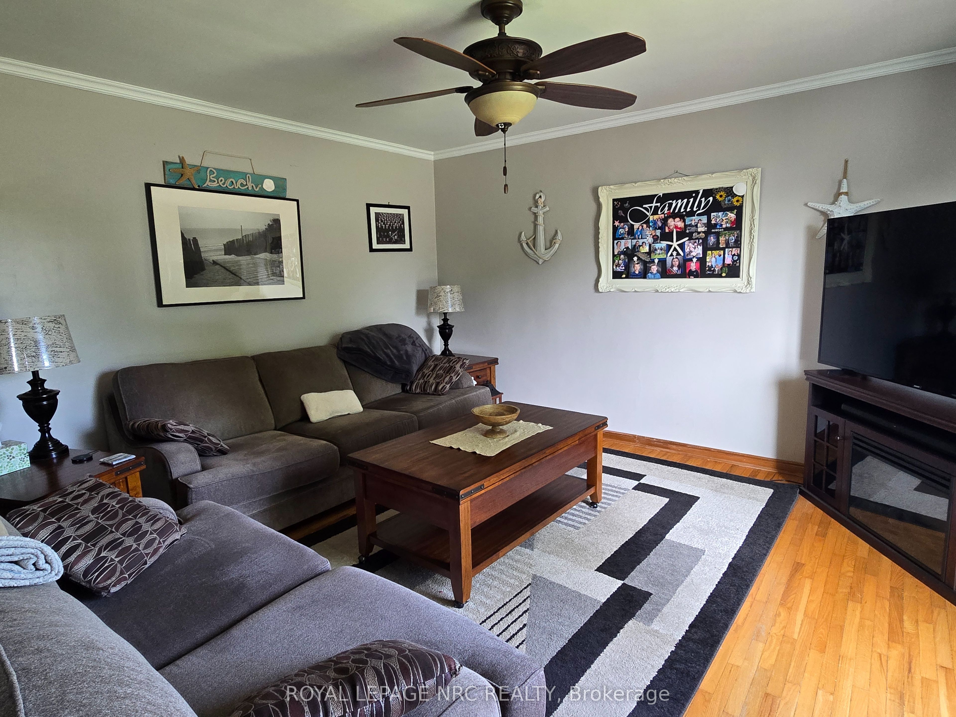 77 Gilmore Road Upper Unit Property Photo 4