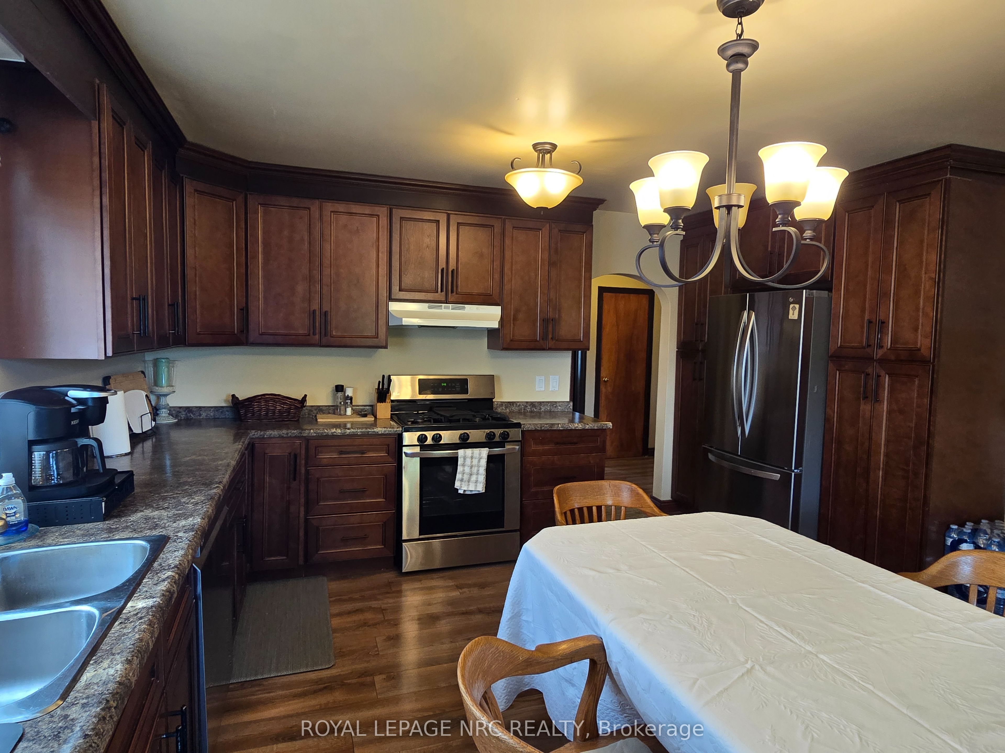 77 Gilmore Road Upper Unit Property Photo 9