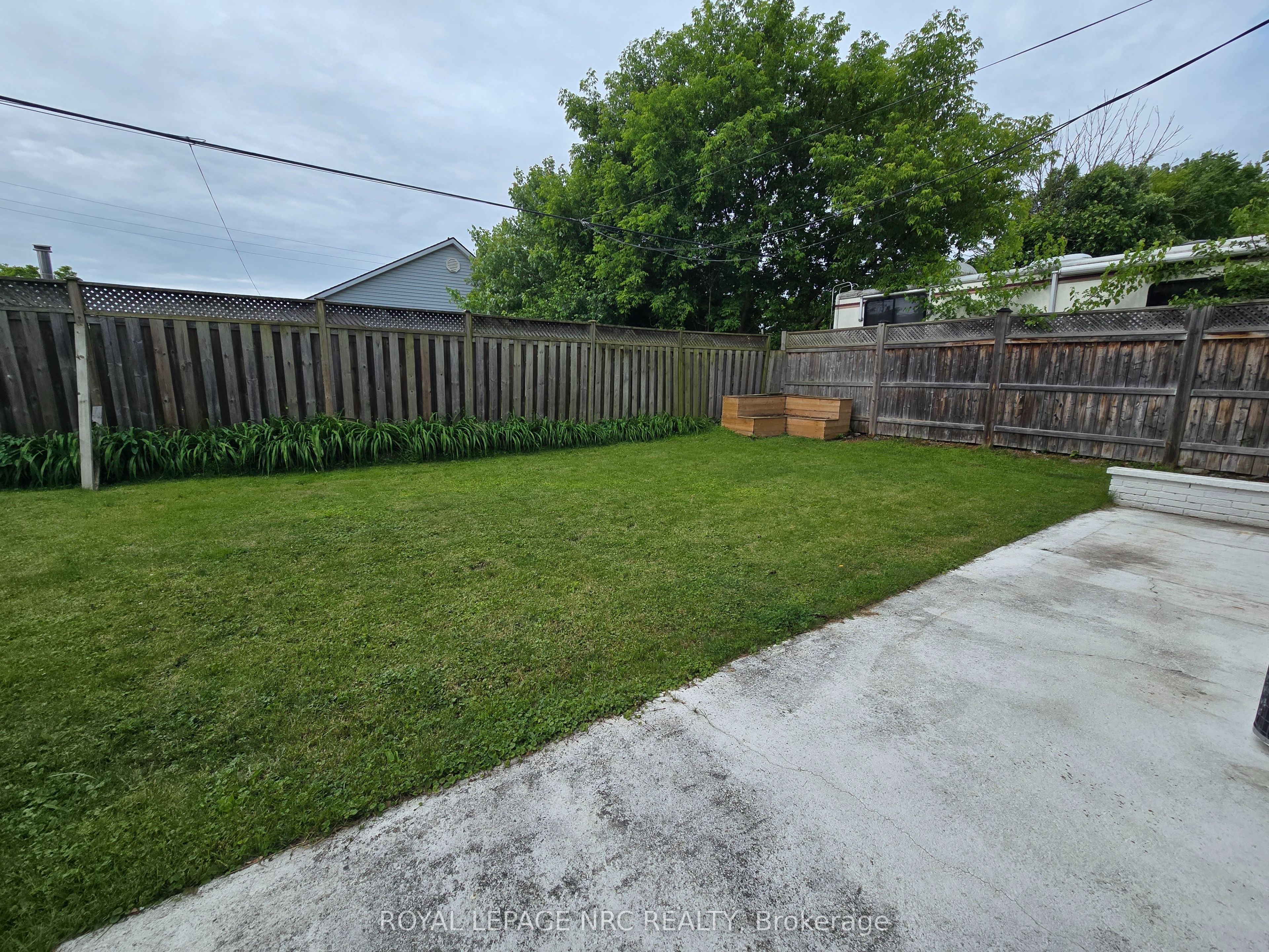 77 Gilmore Road Upper Unit Property Photo 28