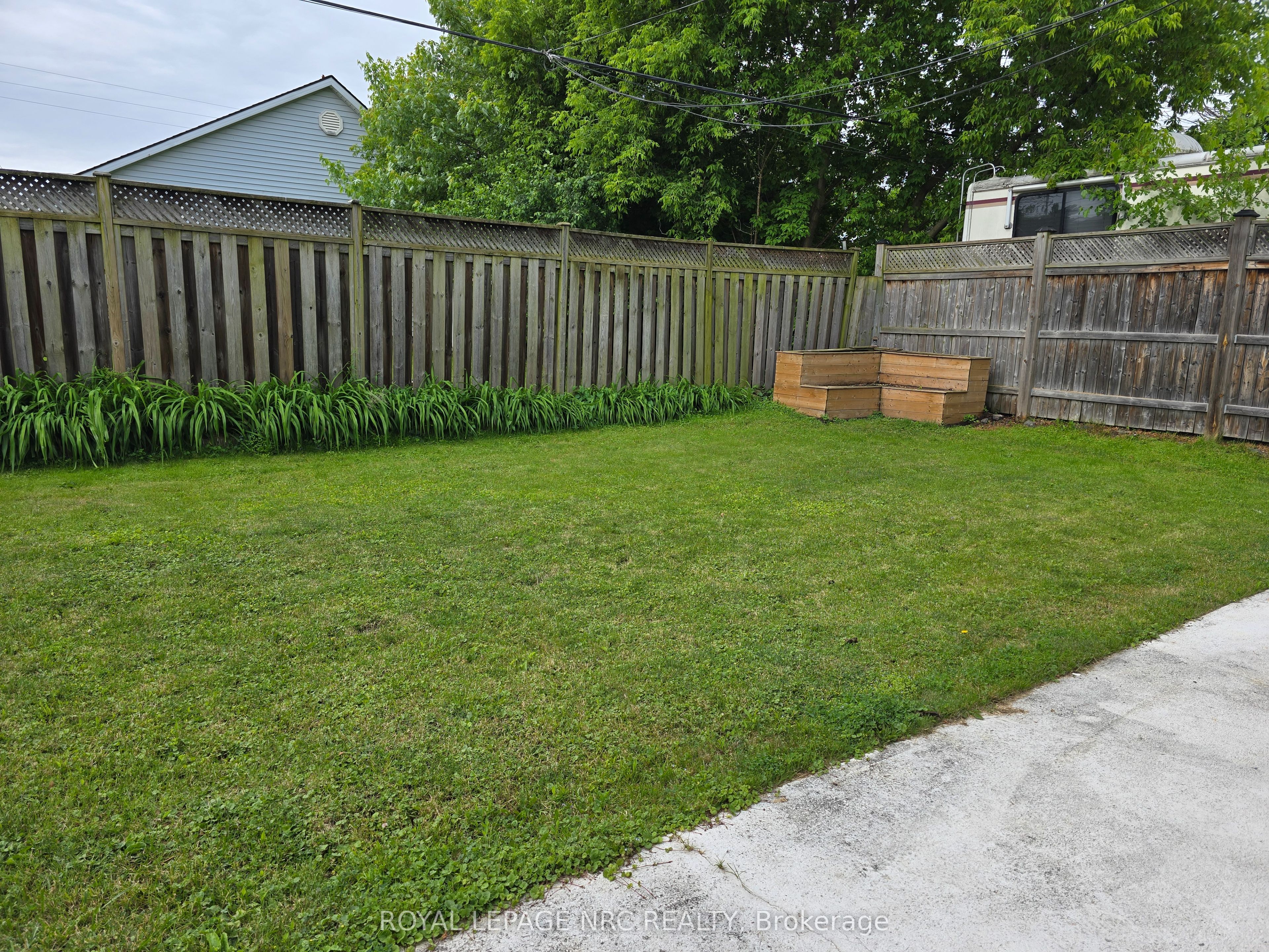 77 Gilmore Road Upper Unit Property Photo 29