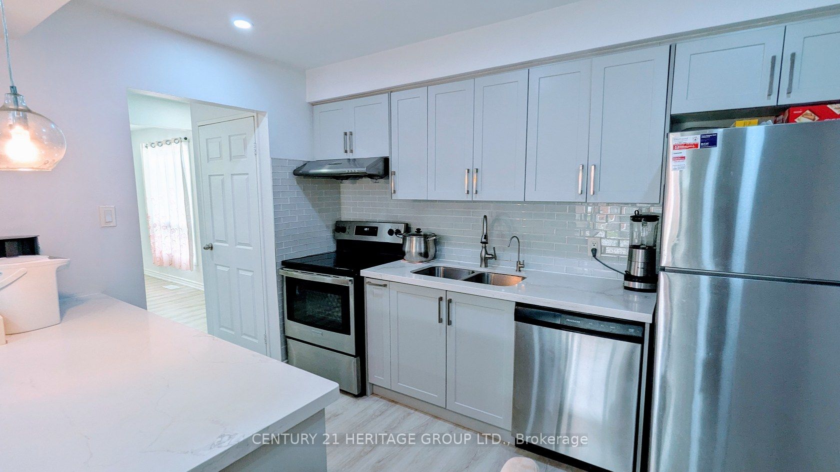 431 Keats Way 5 Property Photo 6