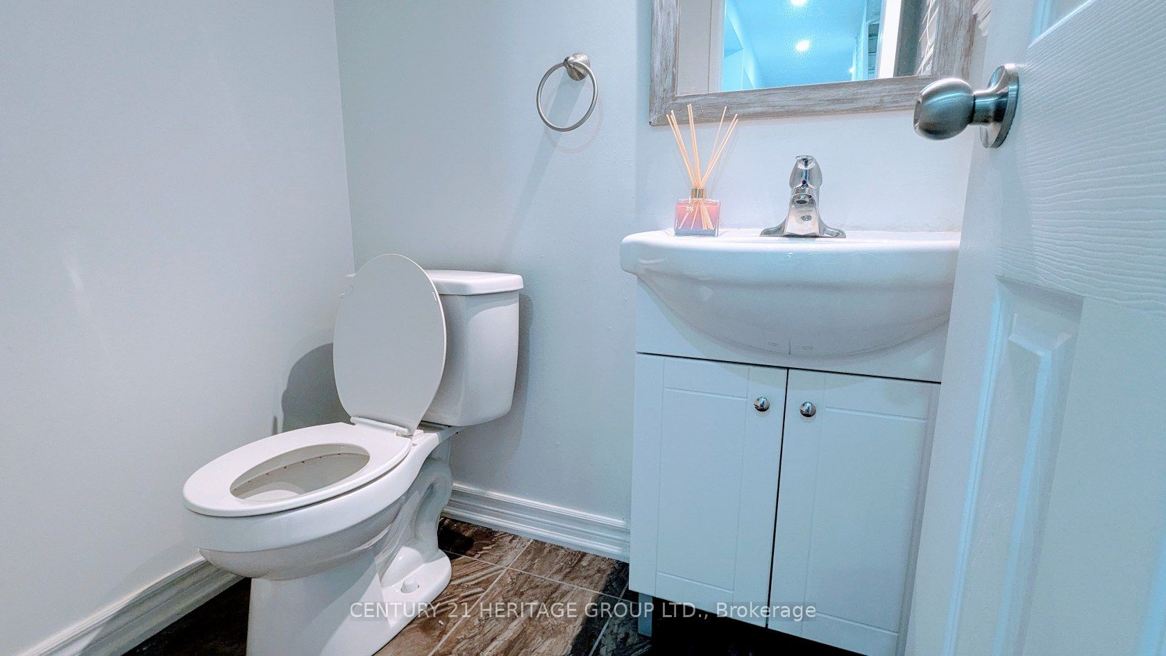 431 Keats Way 5 Property Photo 12