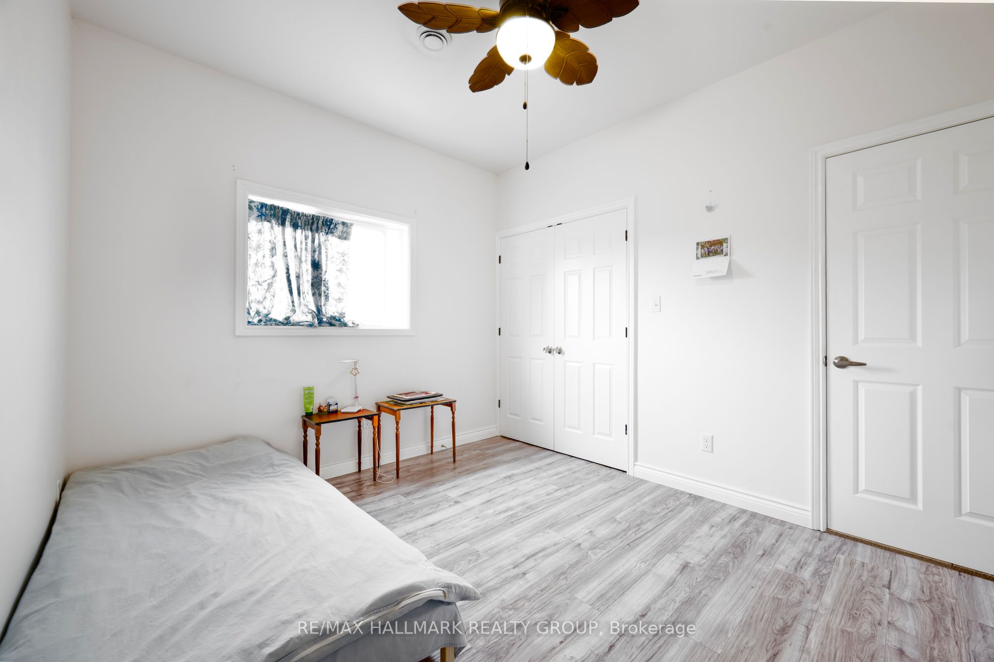 105 W 111 Broadway Street W 2 Property Photo 20