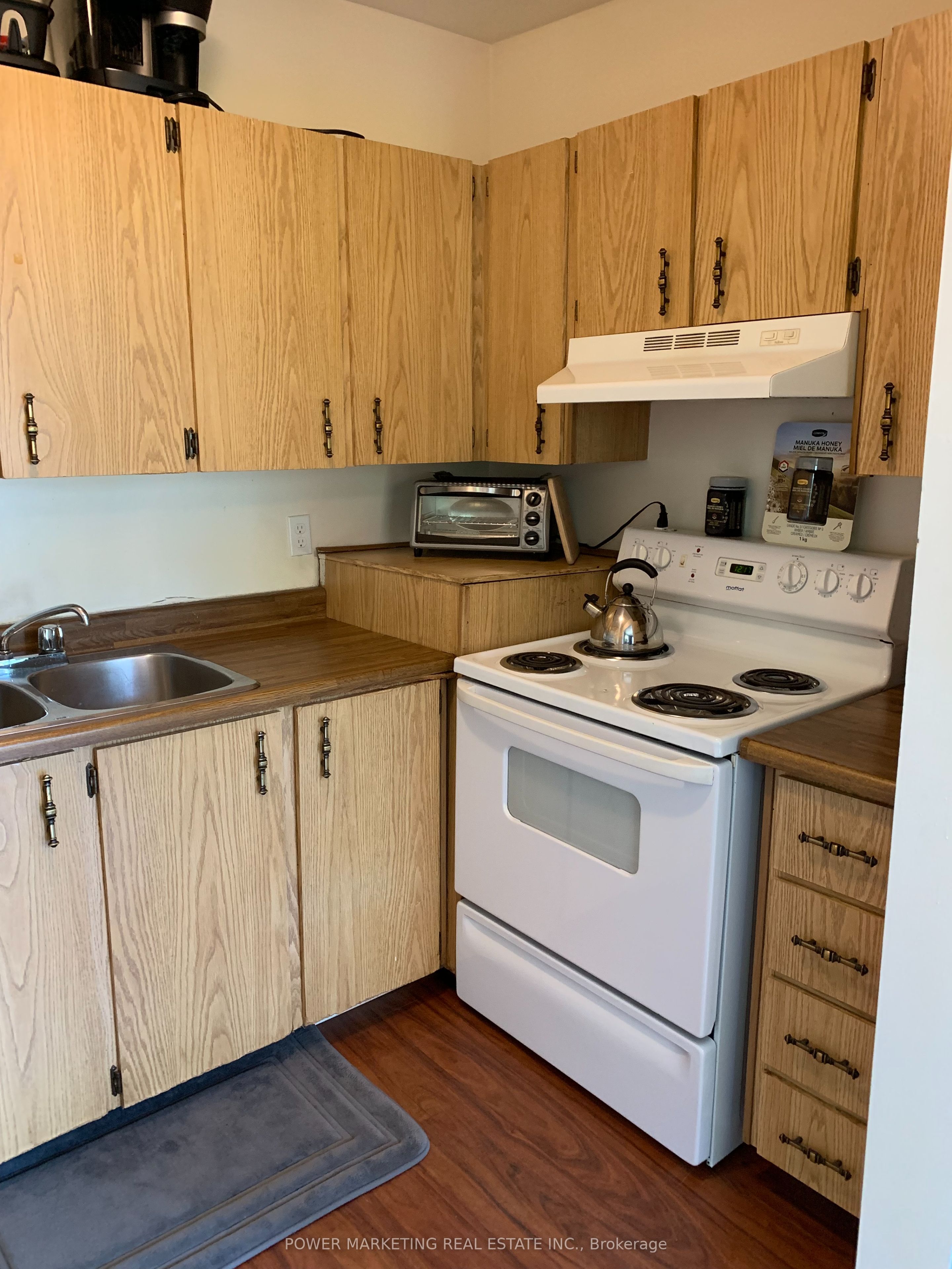 279 St Andrew Street Property Photo 6
