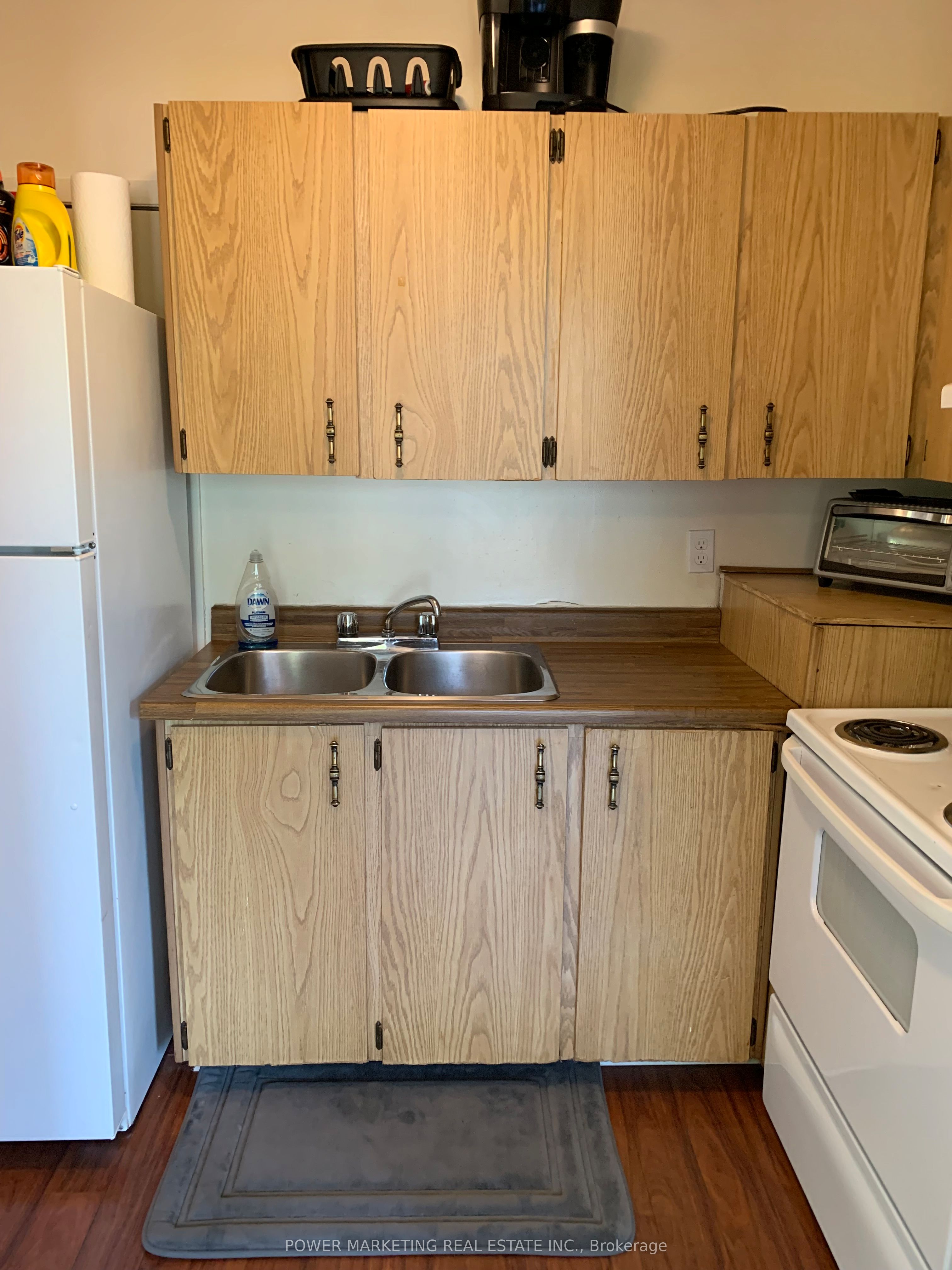 279 St Andrew Street Property Photo 7