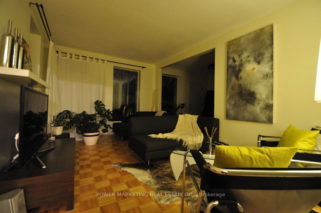 279 St Andrew Street Property Photo 15