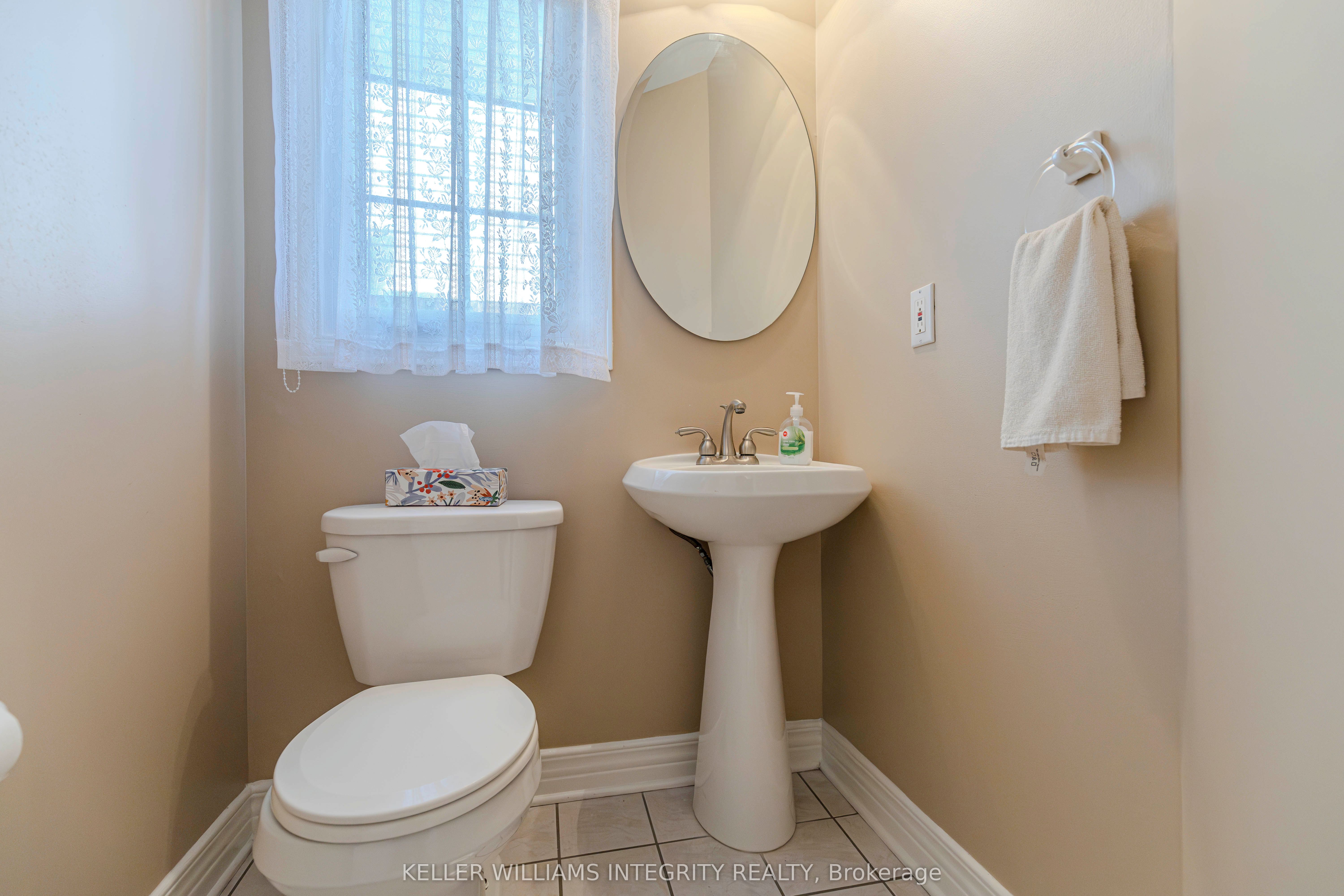 177 Thornbury Crescent Property Photo 7