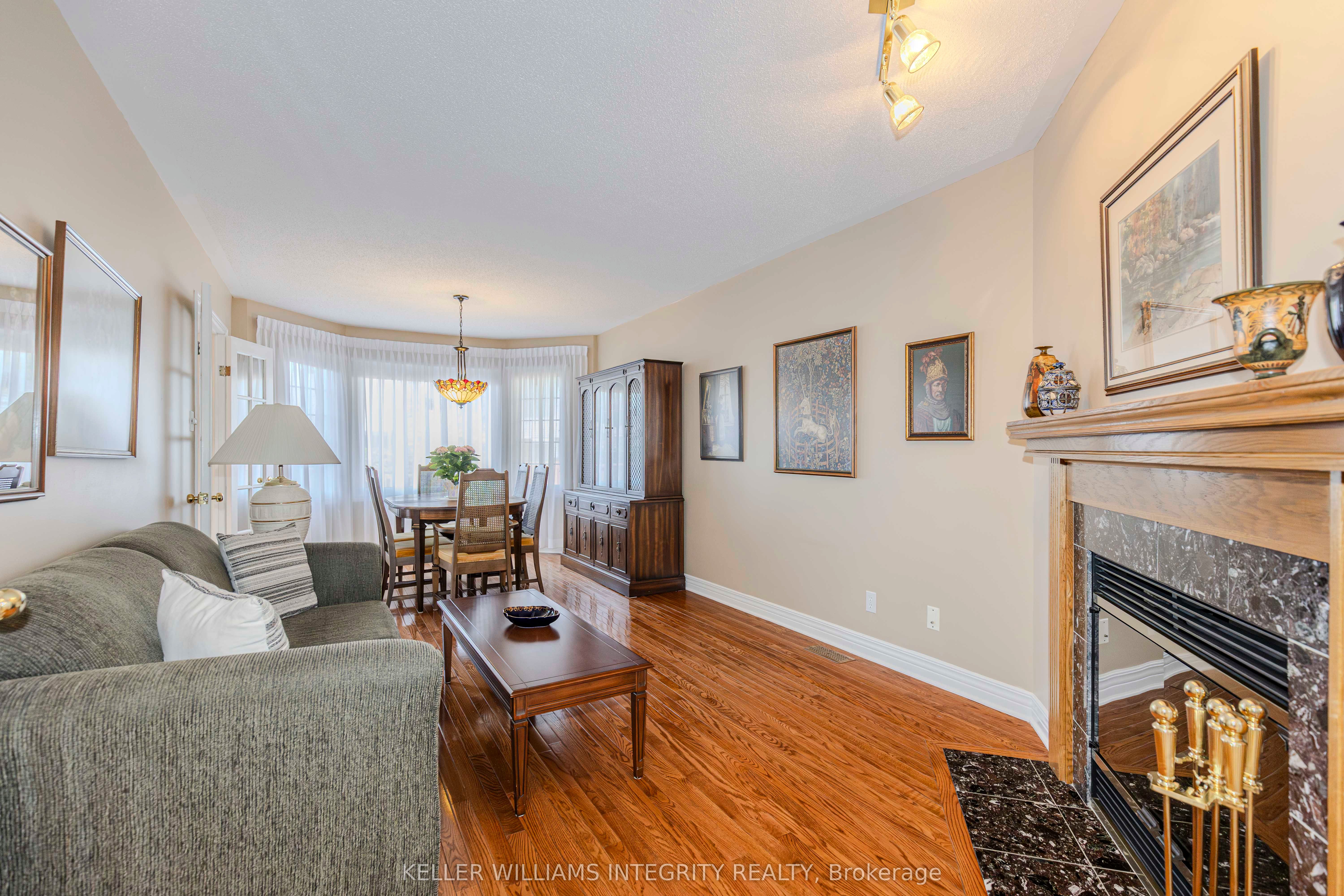 177 Thornbury Crescent Property Photo 8