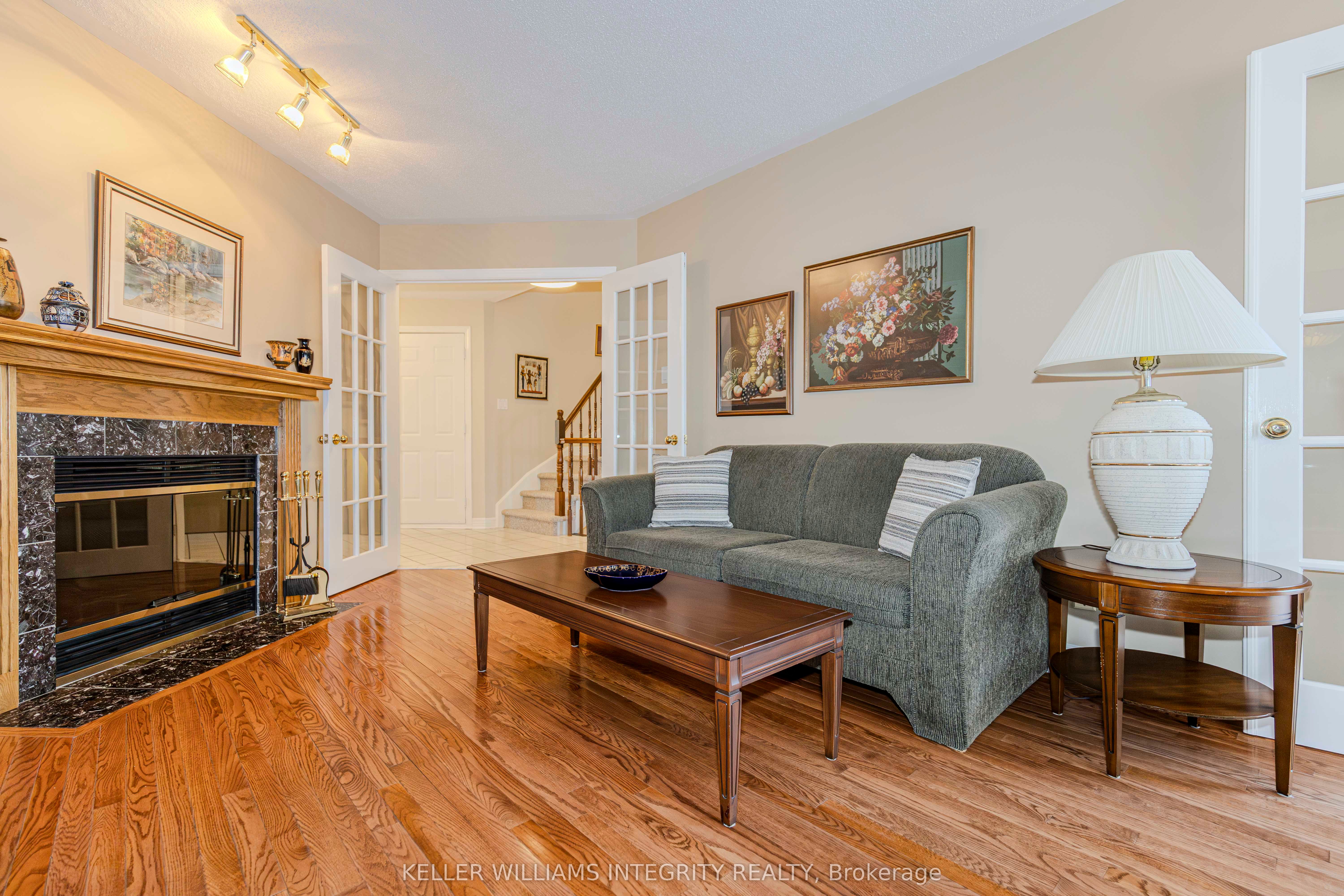 177 Thornbury Crescent Property Photo 10