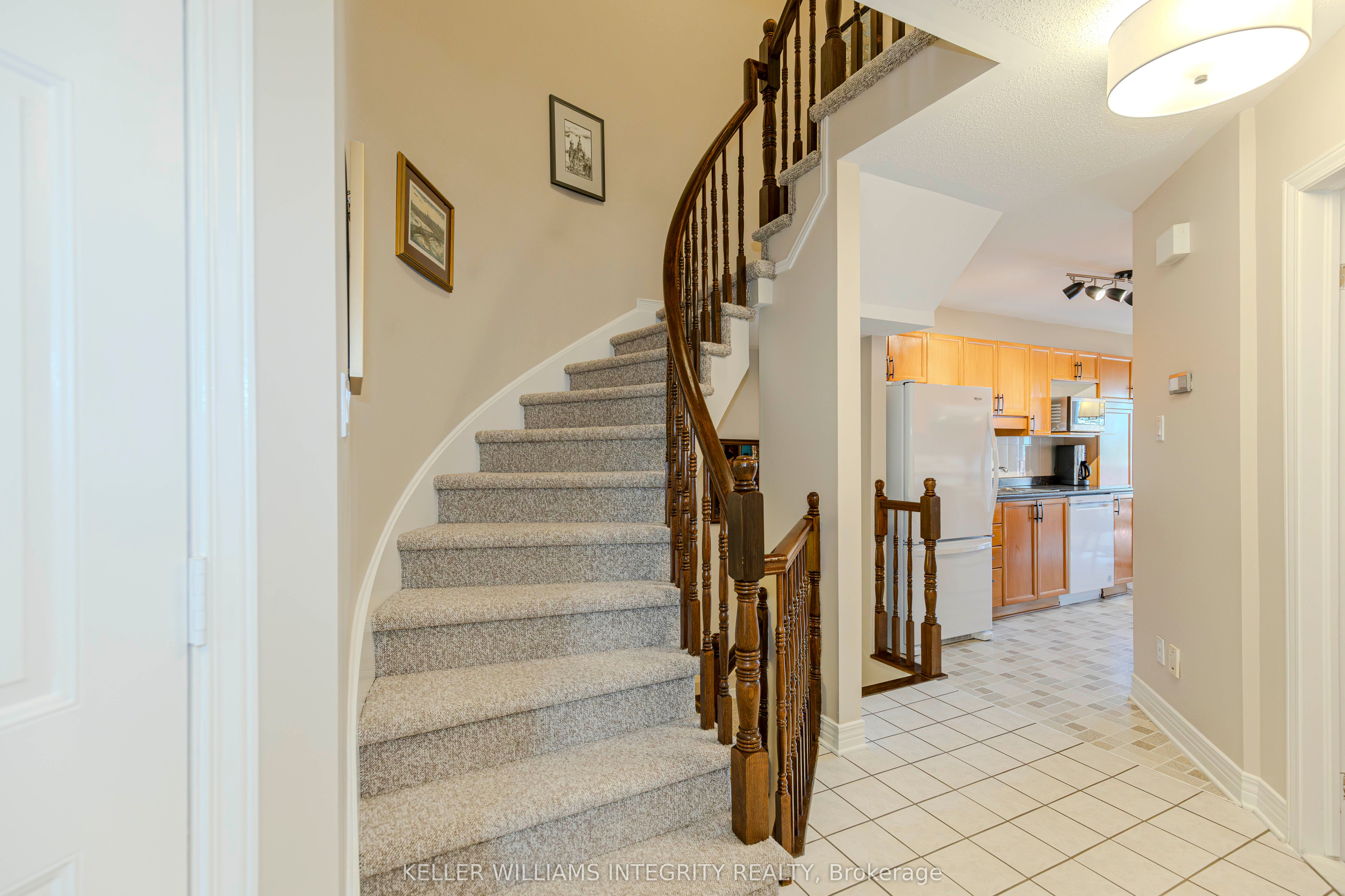 177 Thornbury Crescent Property Photo 21