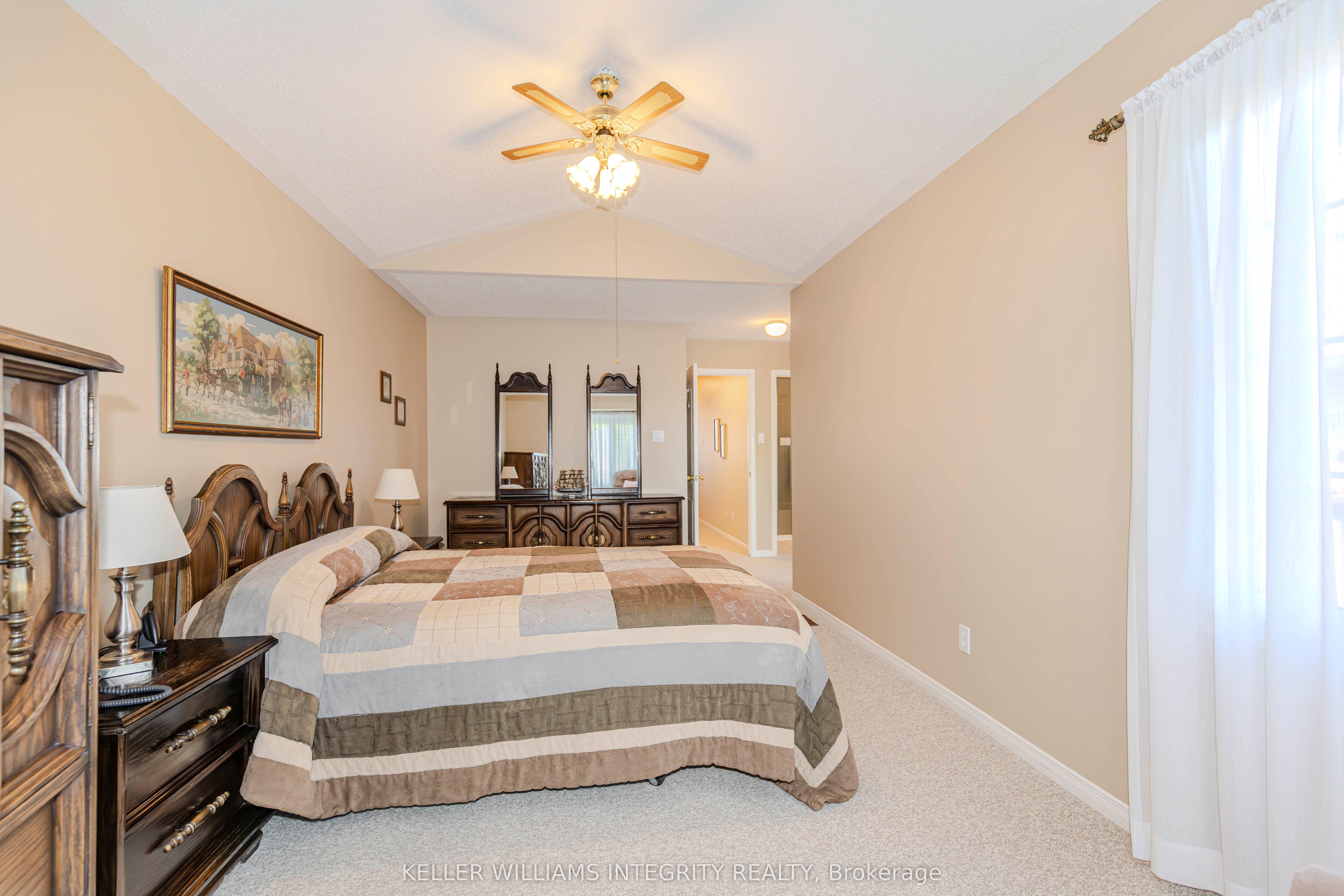 177 Thornbury Crescent Property Photo 26