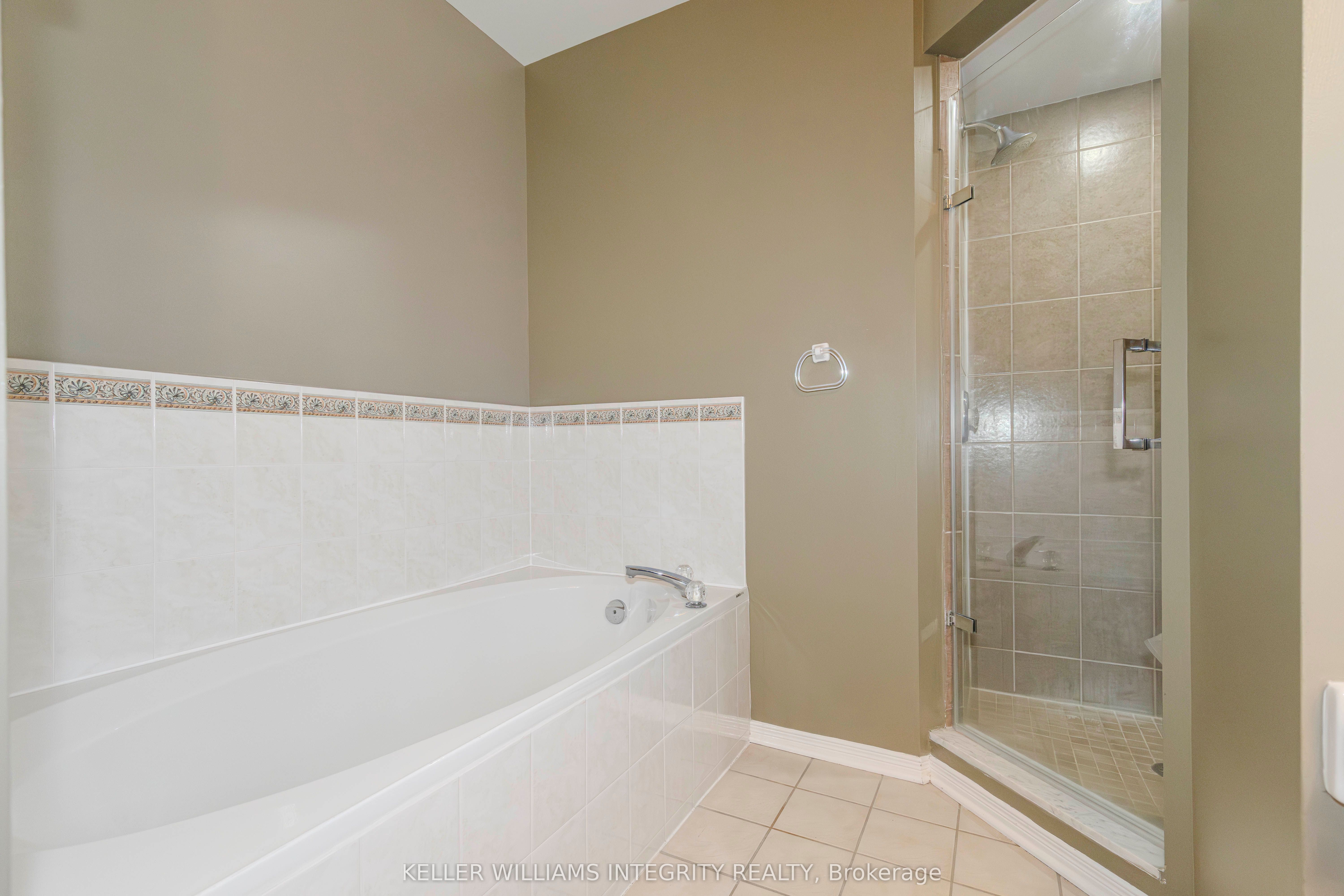 177 Thornbury Crescent Property Photo 28