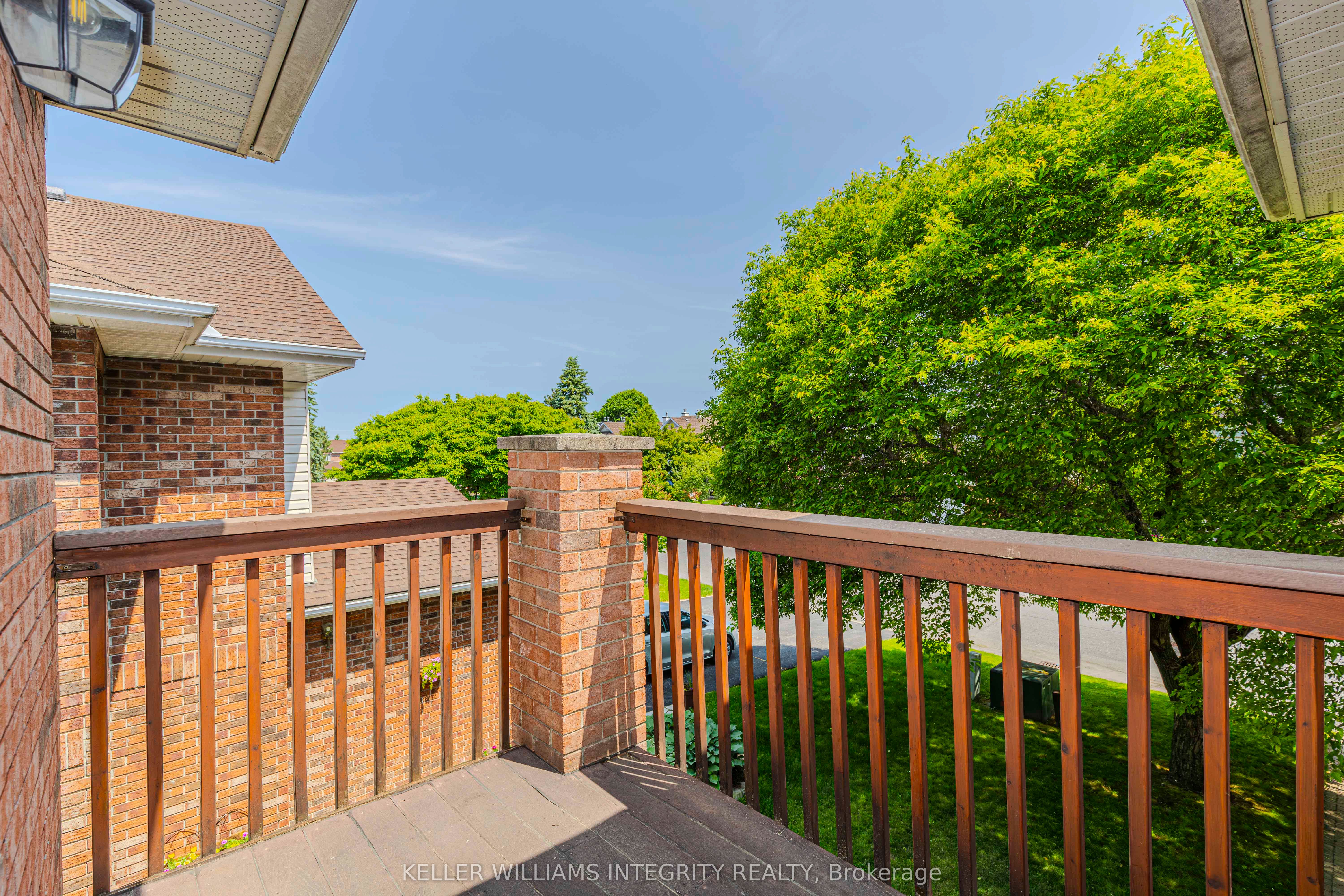 177 Thornbury Crescent Property Photo 29