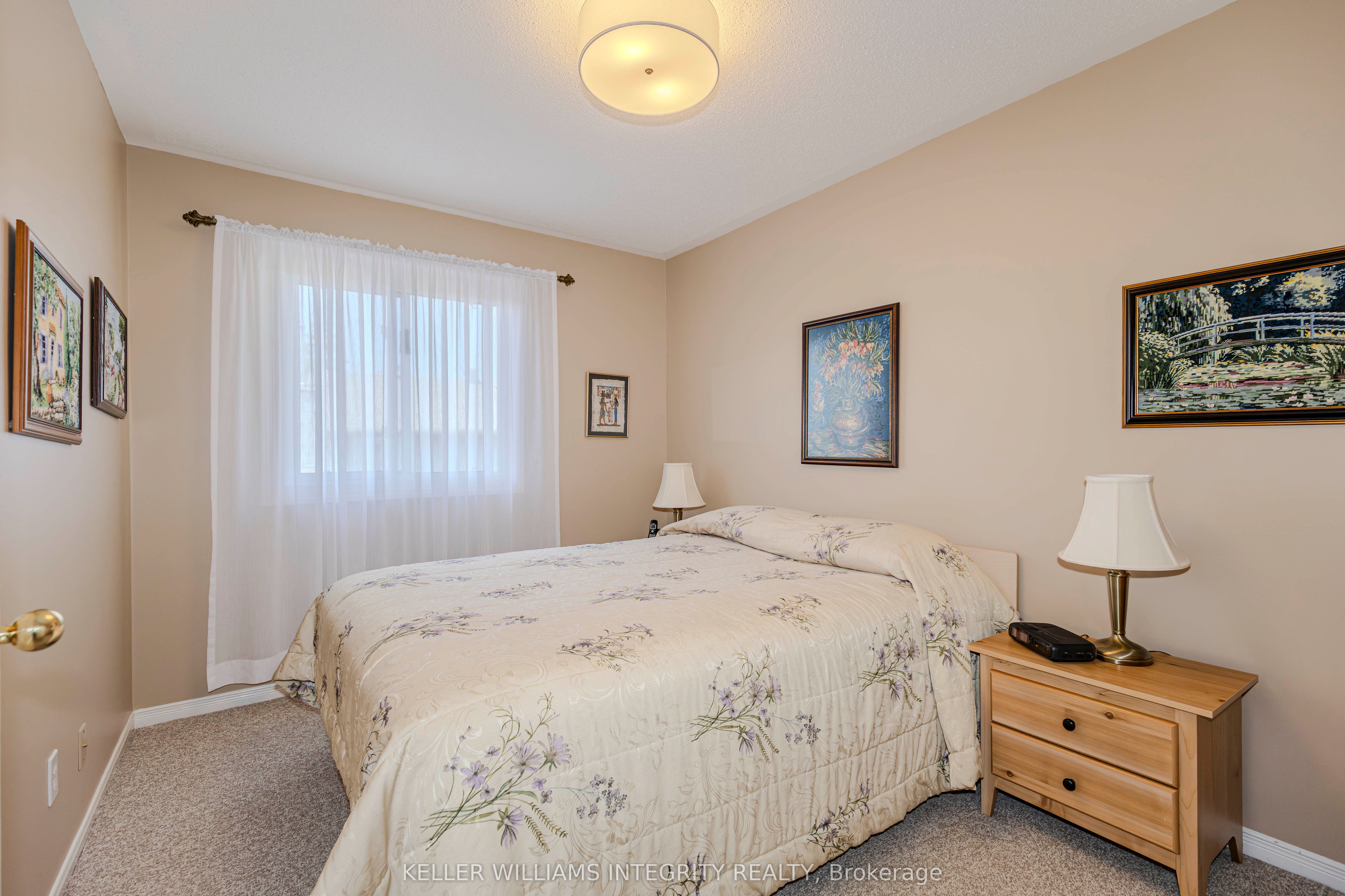 177 Thornbury Crescent Property Photo 30