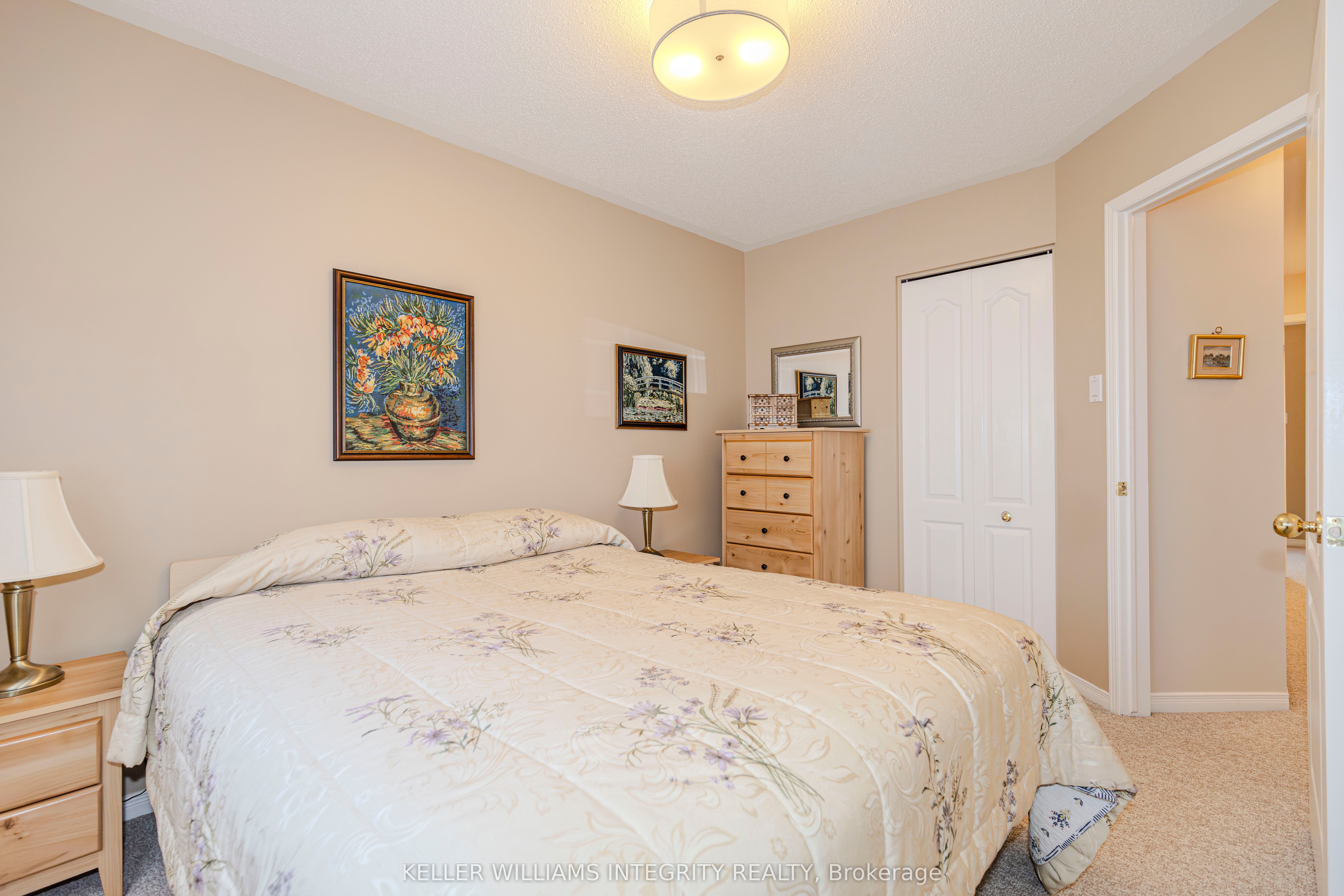 177 Thornbury Crescent Property Photo 32