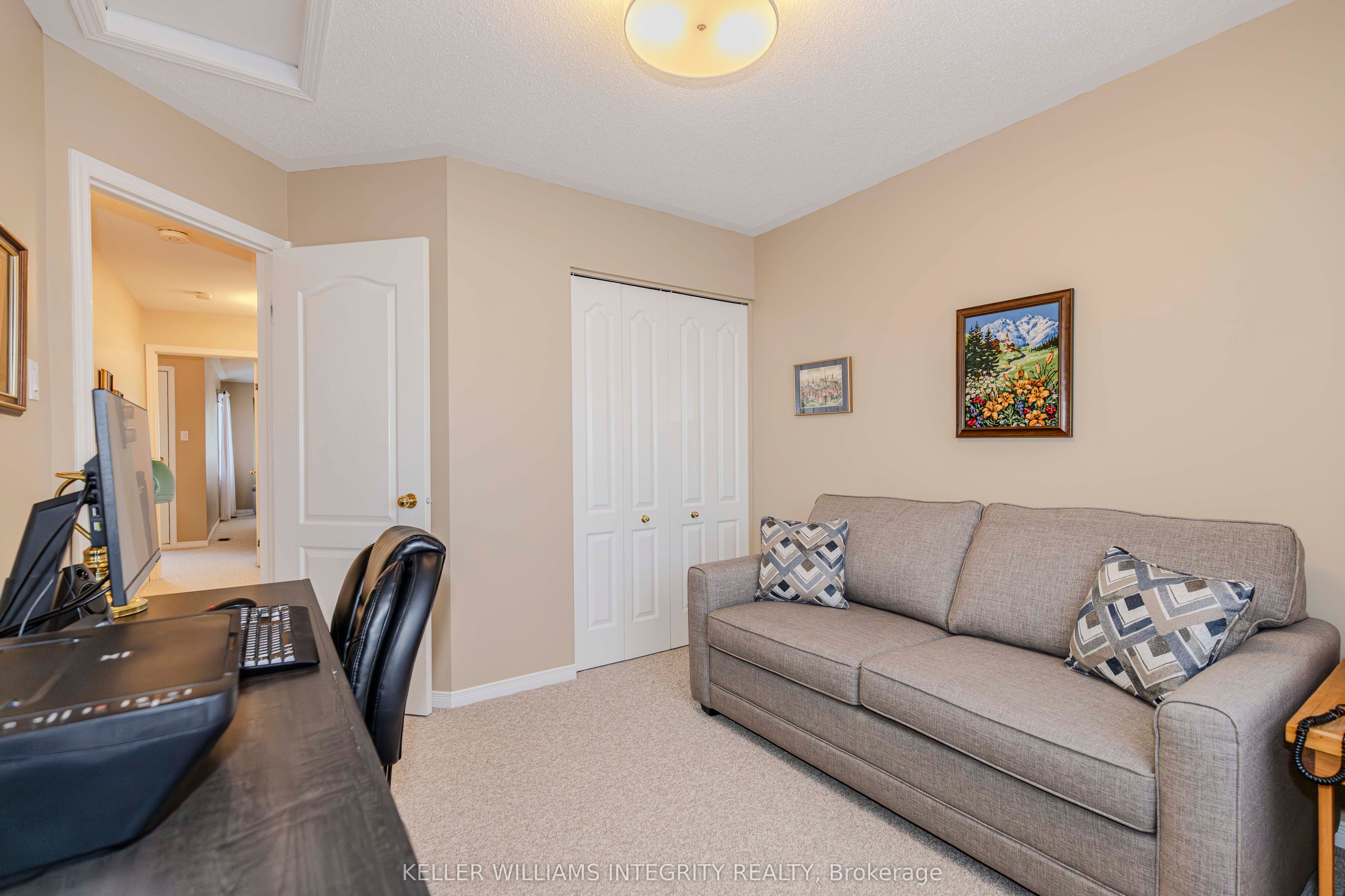 177 Thornbury Crescent Property Photo 35