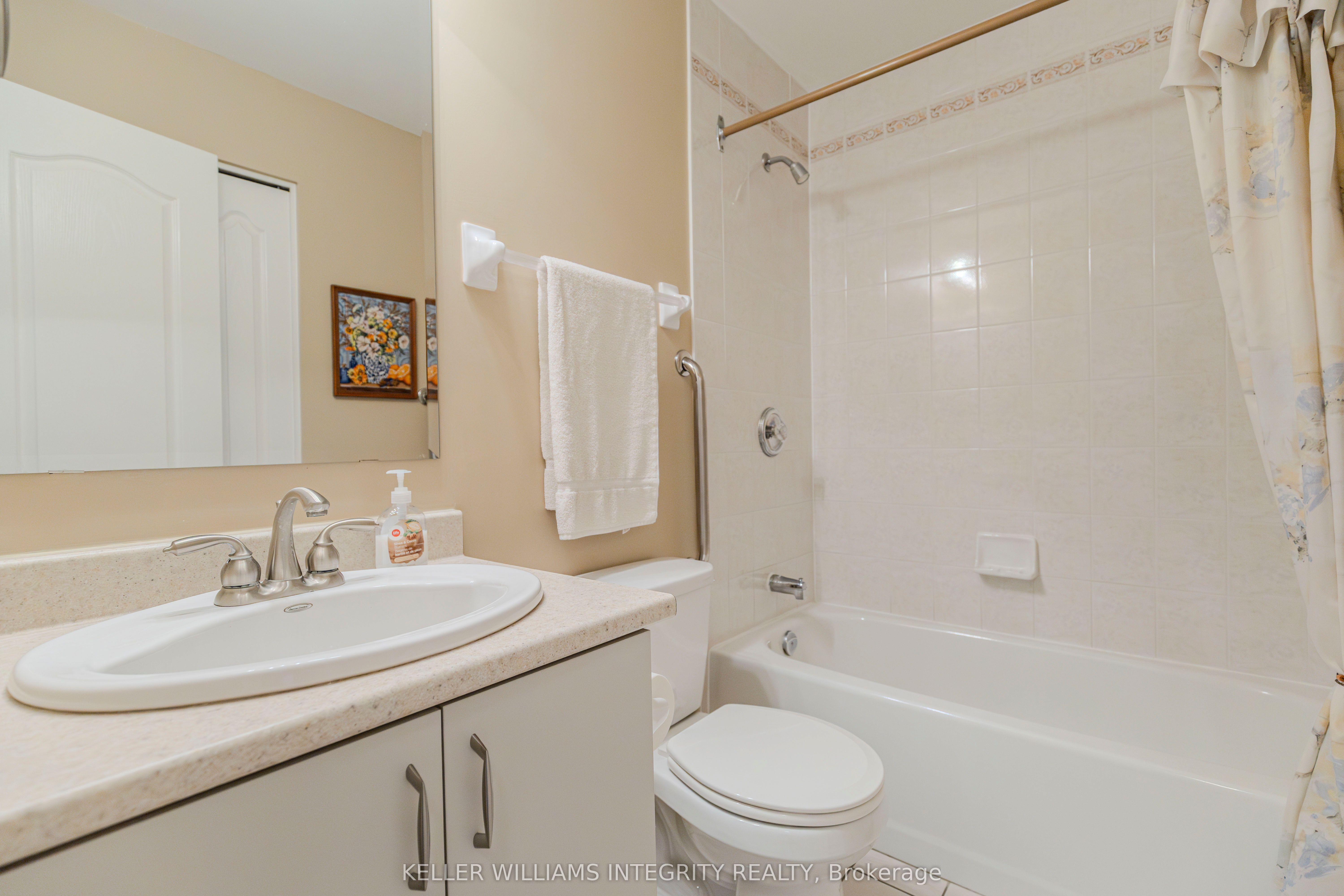 177 Thornbury Crescent Property Photo 36