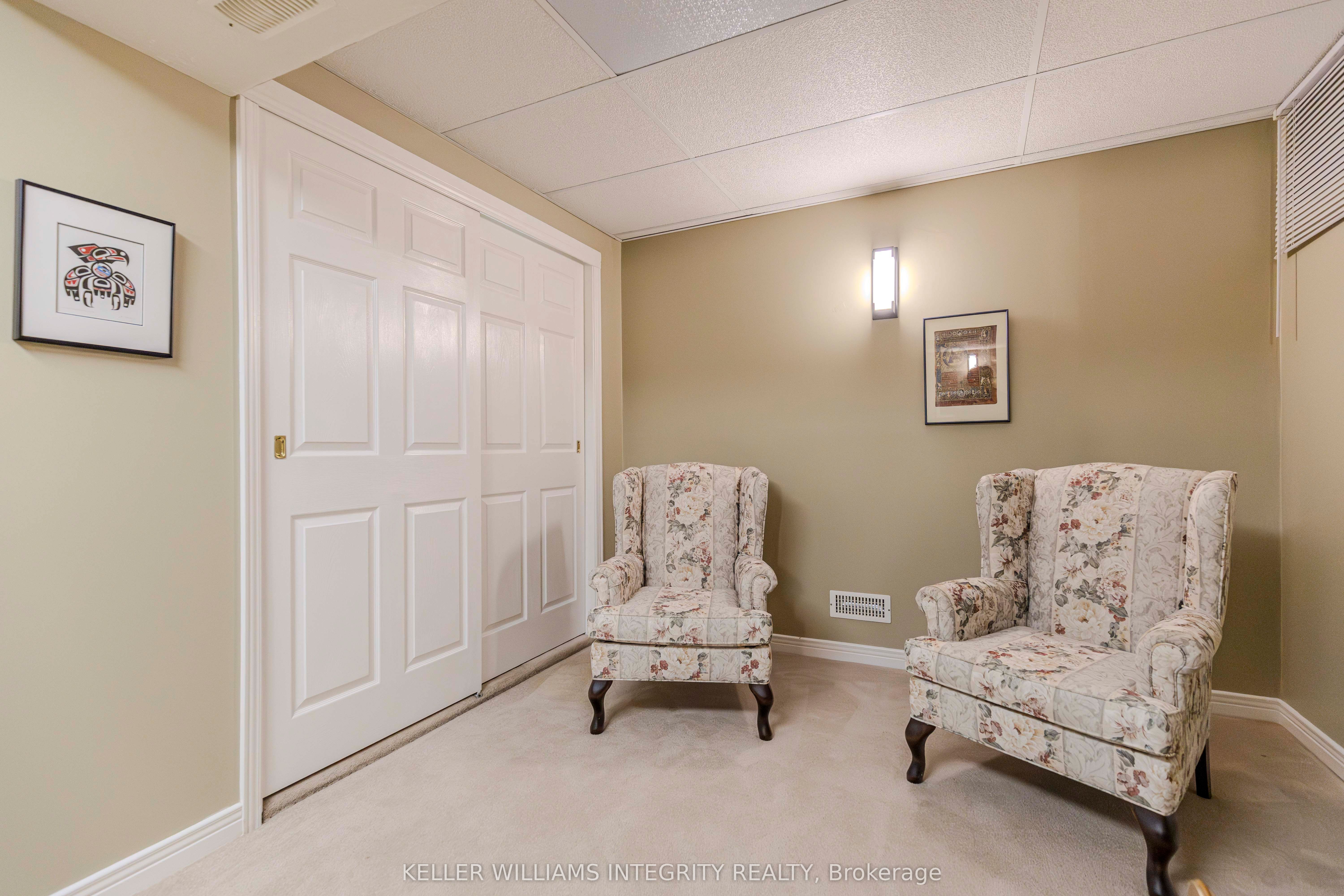 177 Thornbury Crescent Property Photo 42