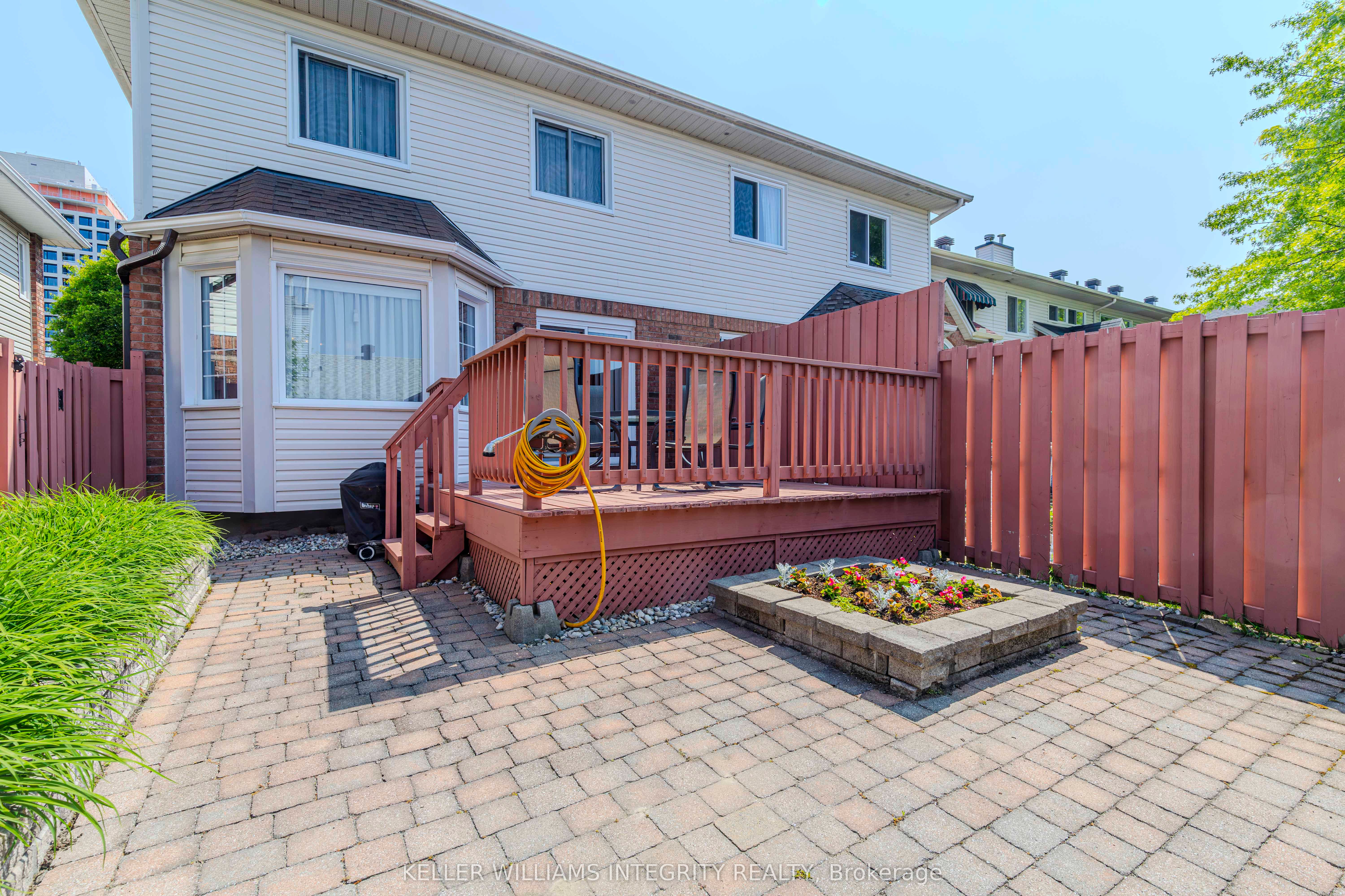 177 Thornbury Crescent Property Photo 47