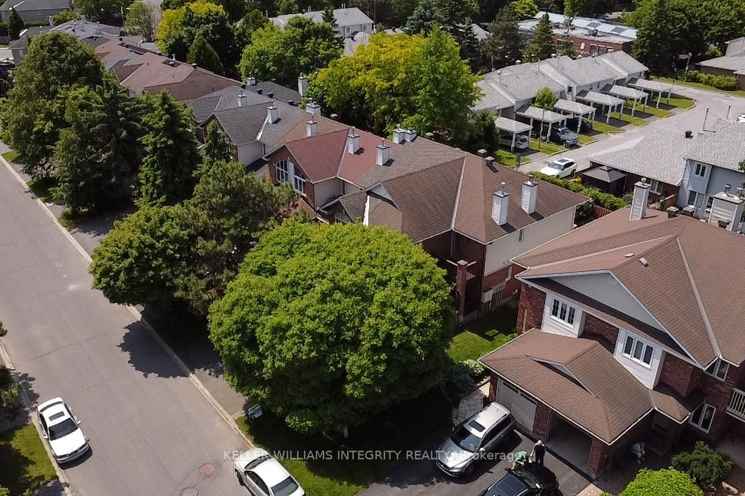 177 Thornbury Crescent Property Photo 49