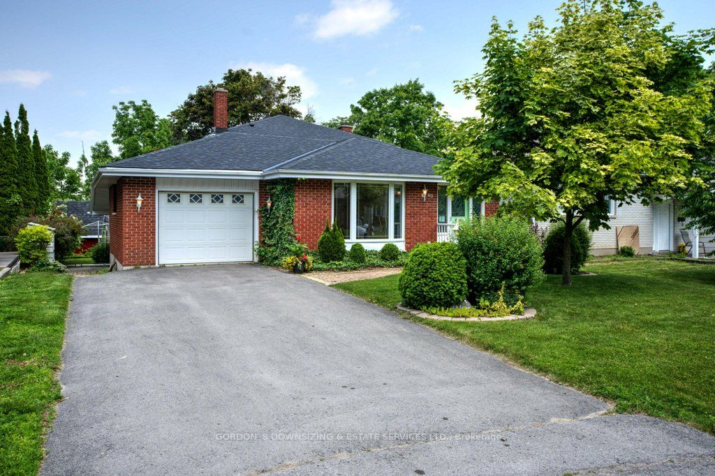 60 Edge Hill Rd Property Photo 1