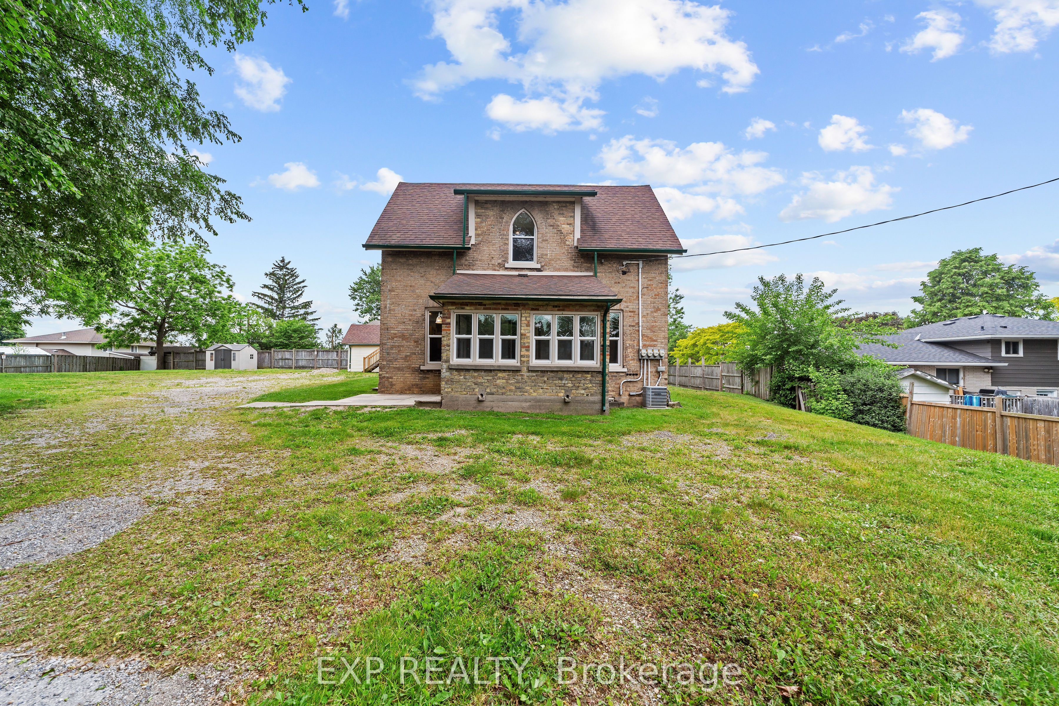 50 Fairview Avenue Property Photo 3