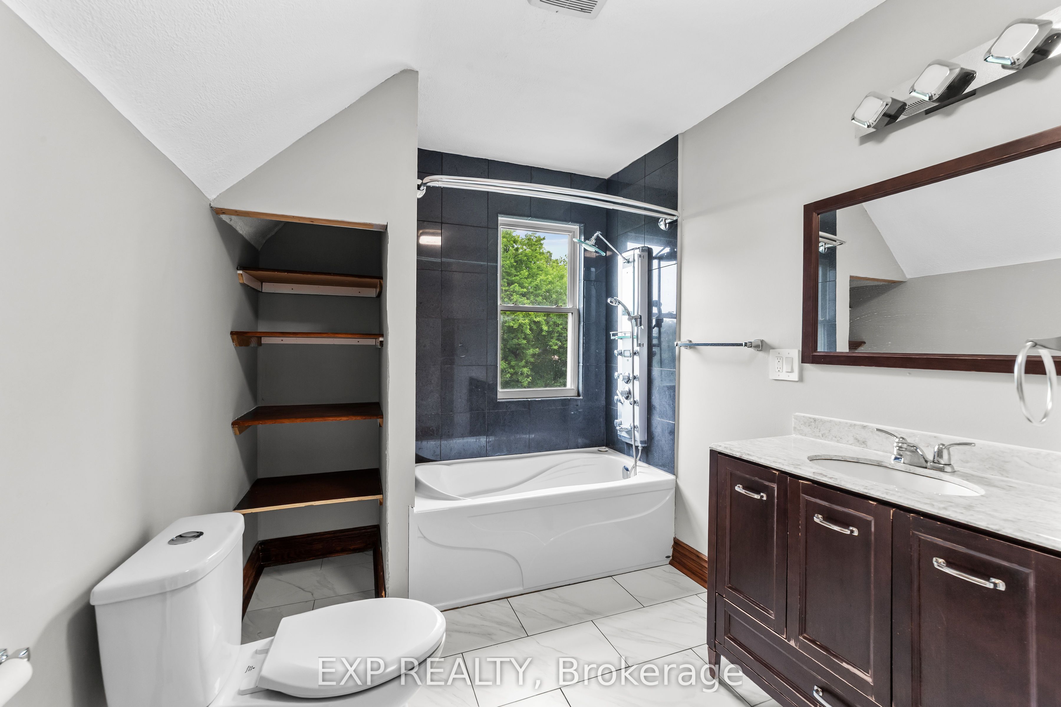 50 Fairview Avenue Property Photo 22