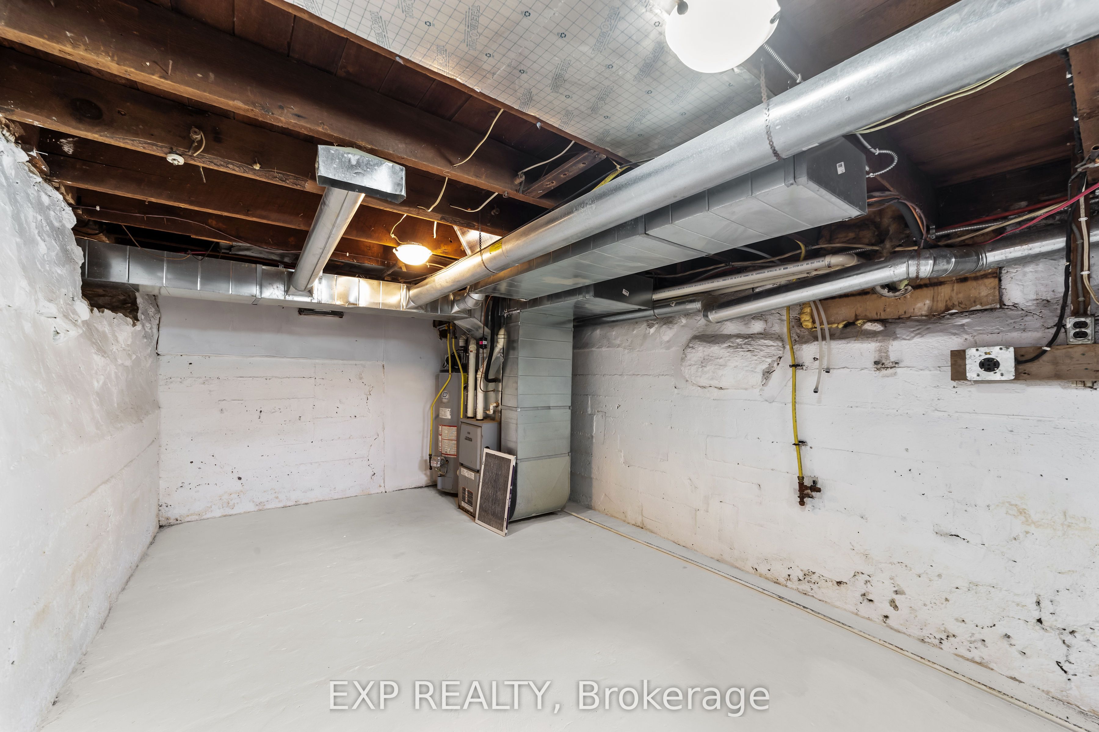 50 Fairview Avenue Property Photo 24