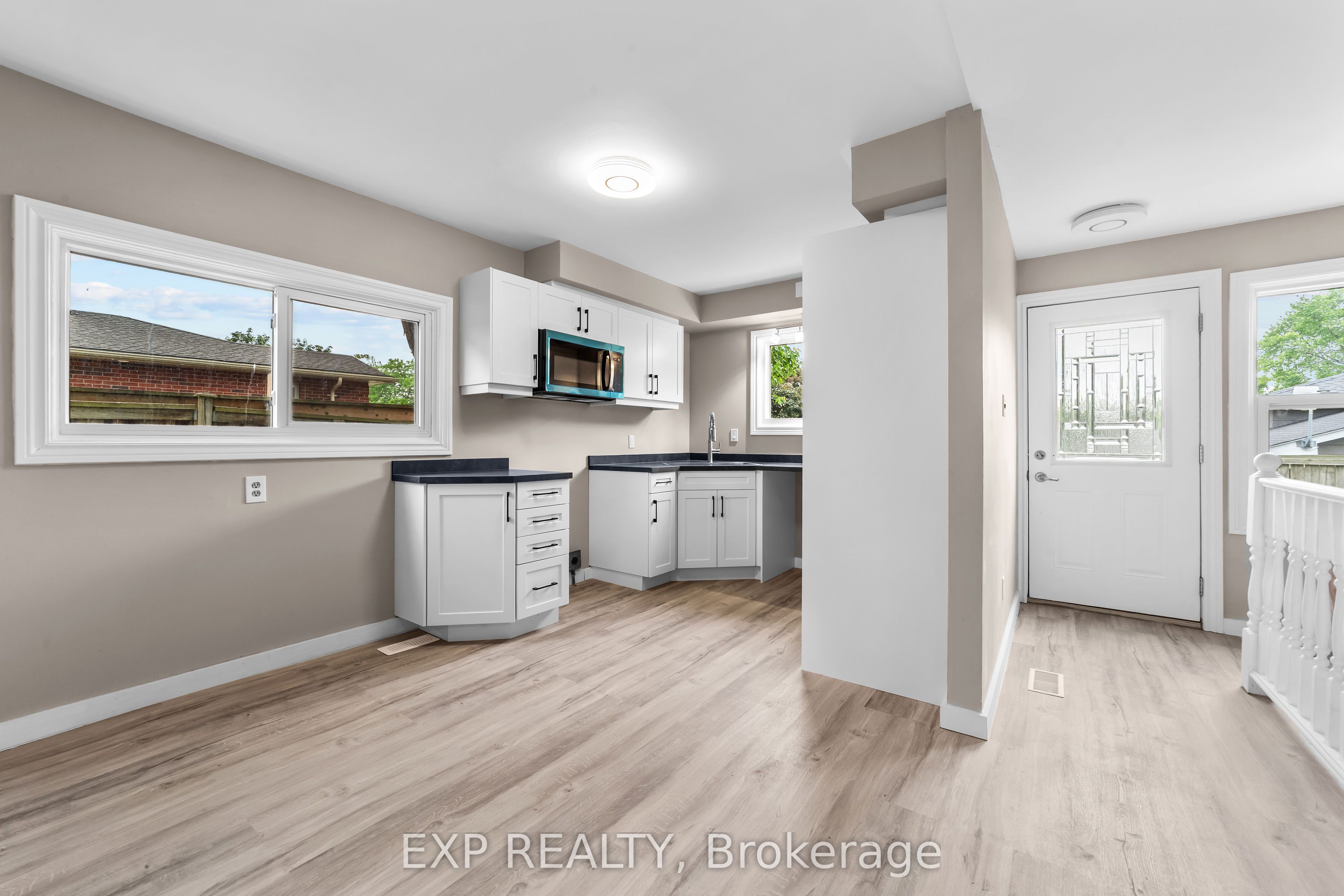 50 Fairview Avenue Property Photo 31