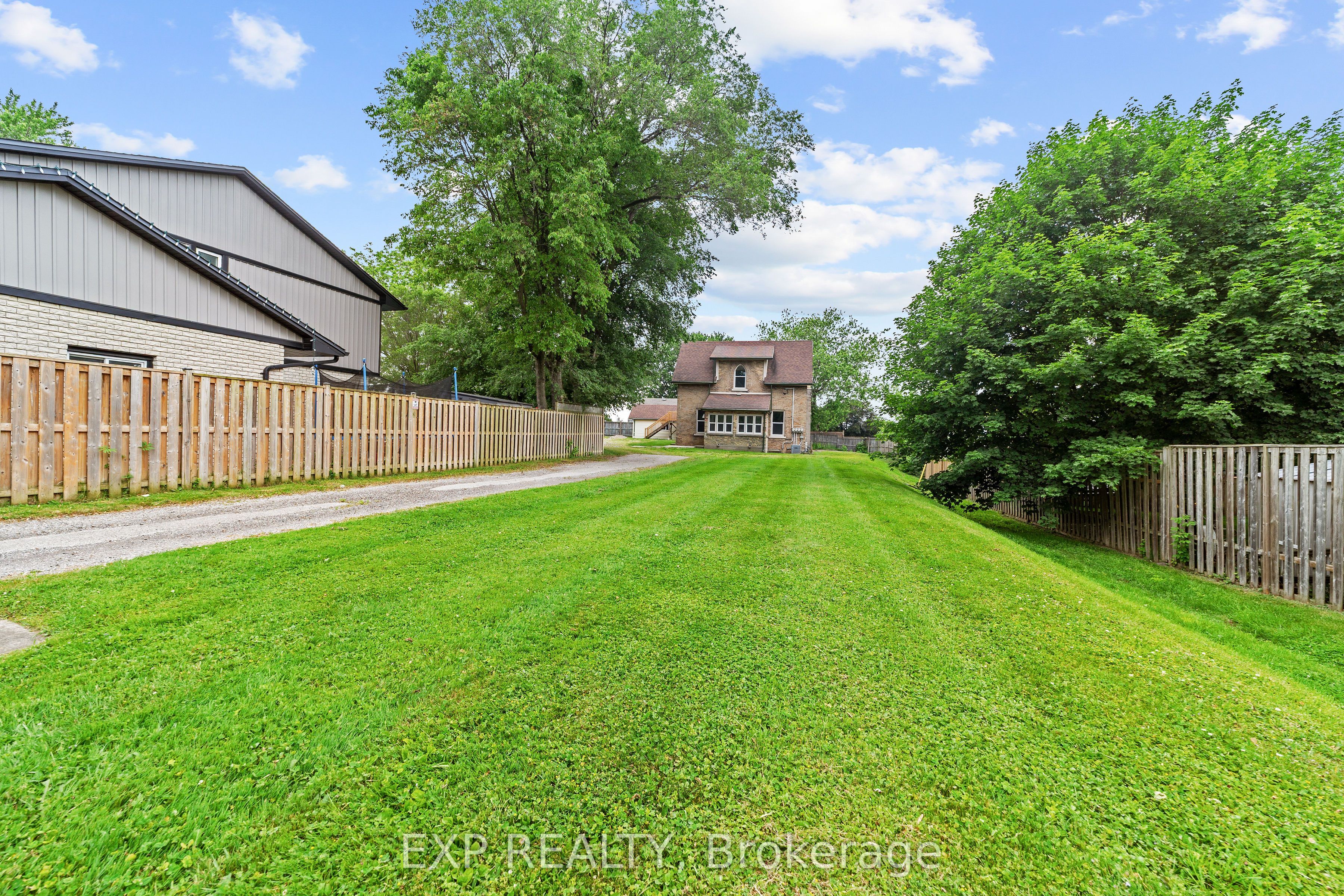 50 Fairview Avenue Property Photo 37