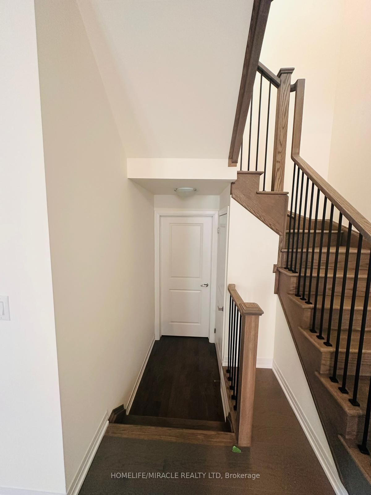 137 Dingman Street Property Photo 4