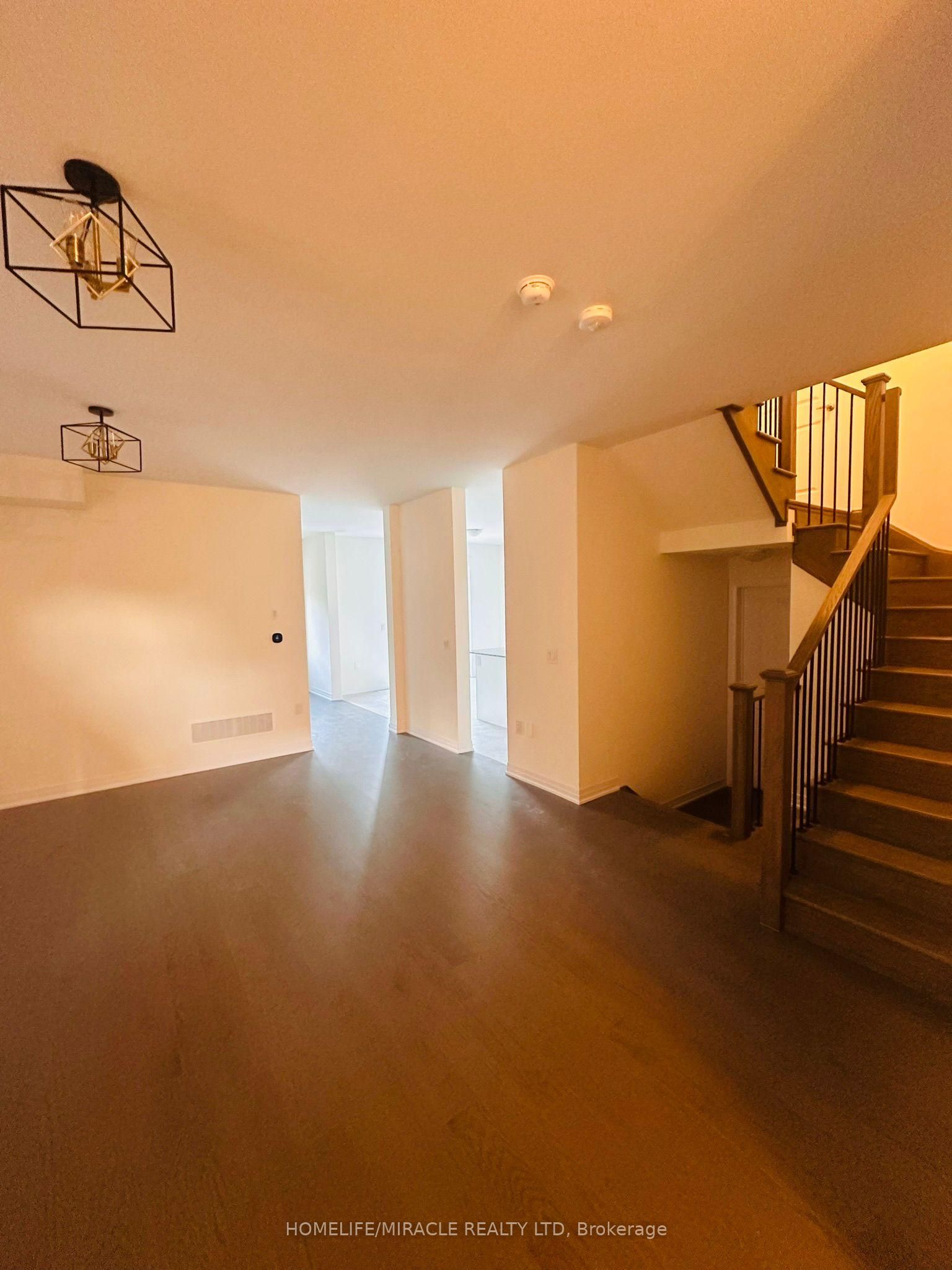 137 Dingman Street Property Photo 18