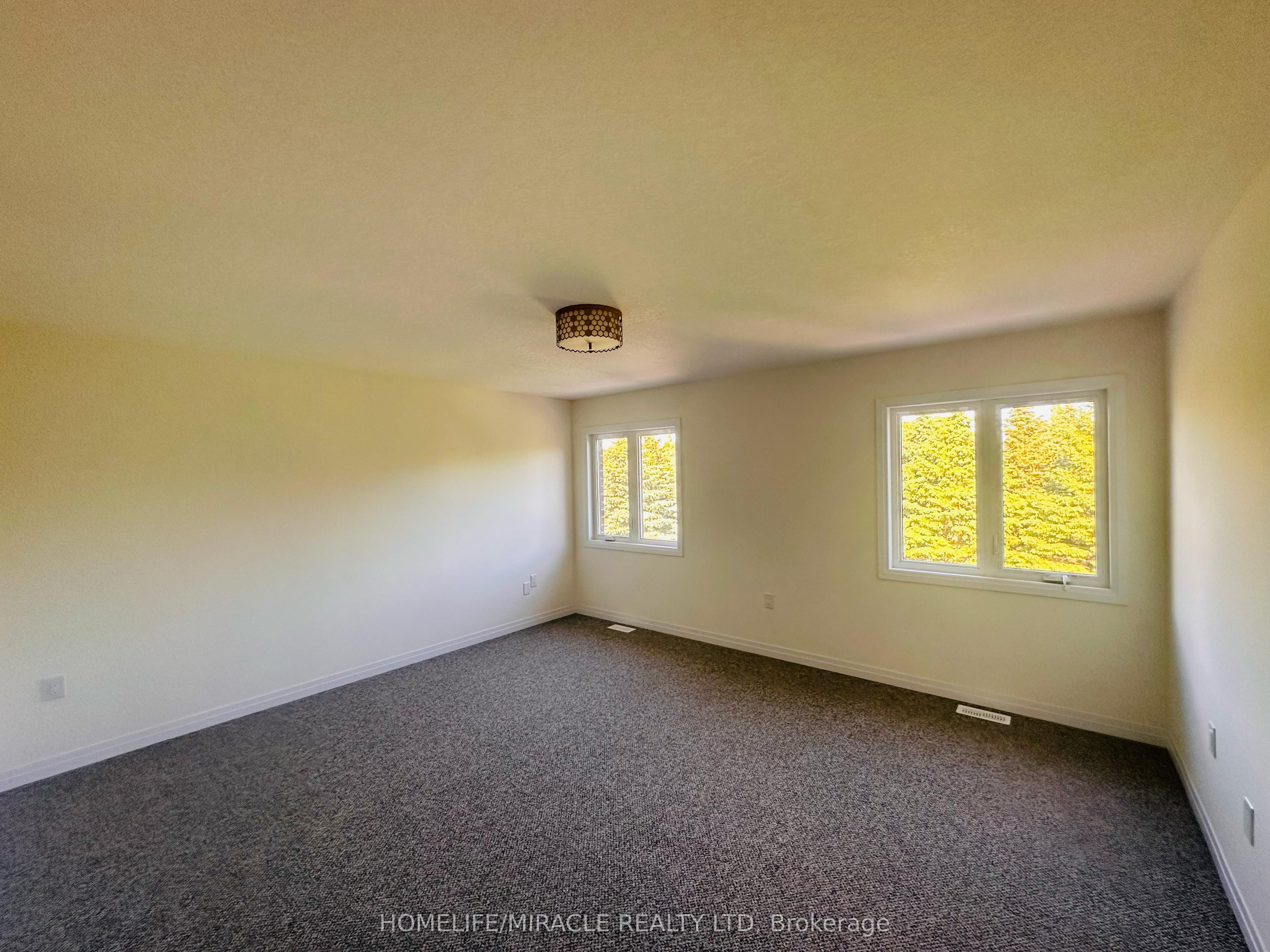 137 Dingman Street Property Photo 25