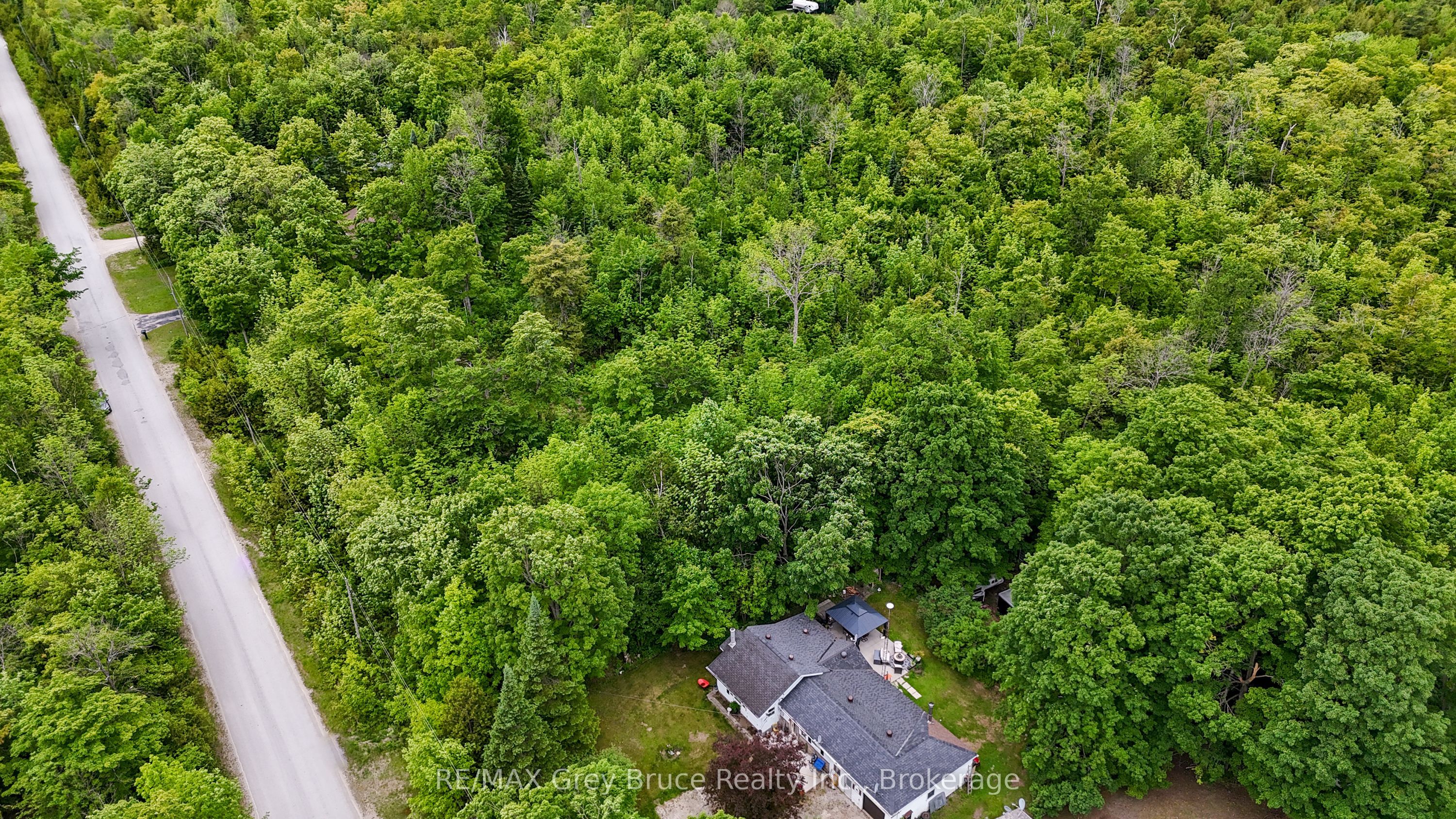 00 Parkside Avenue Property Photo 1
