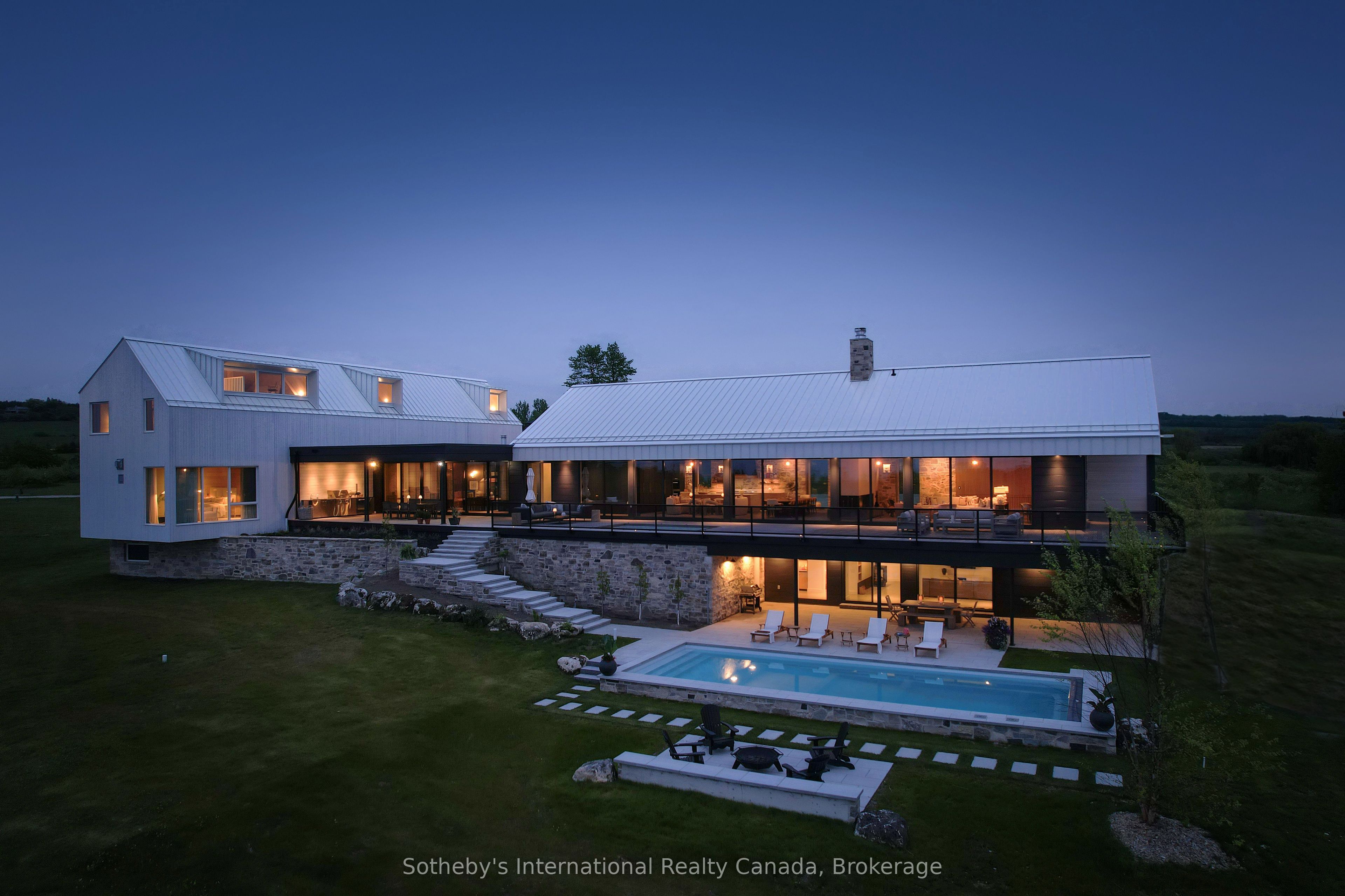 516450 7th Line N/A Property Image