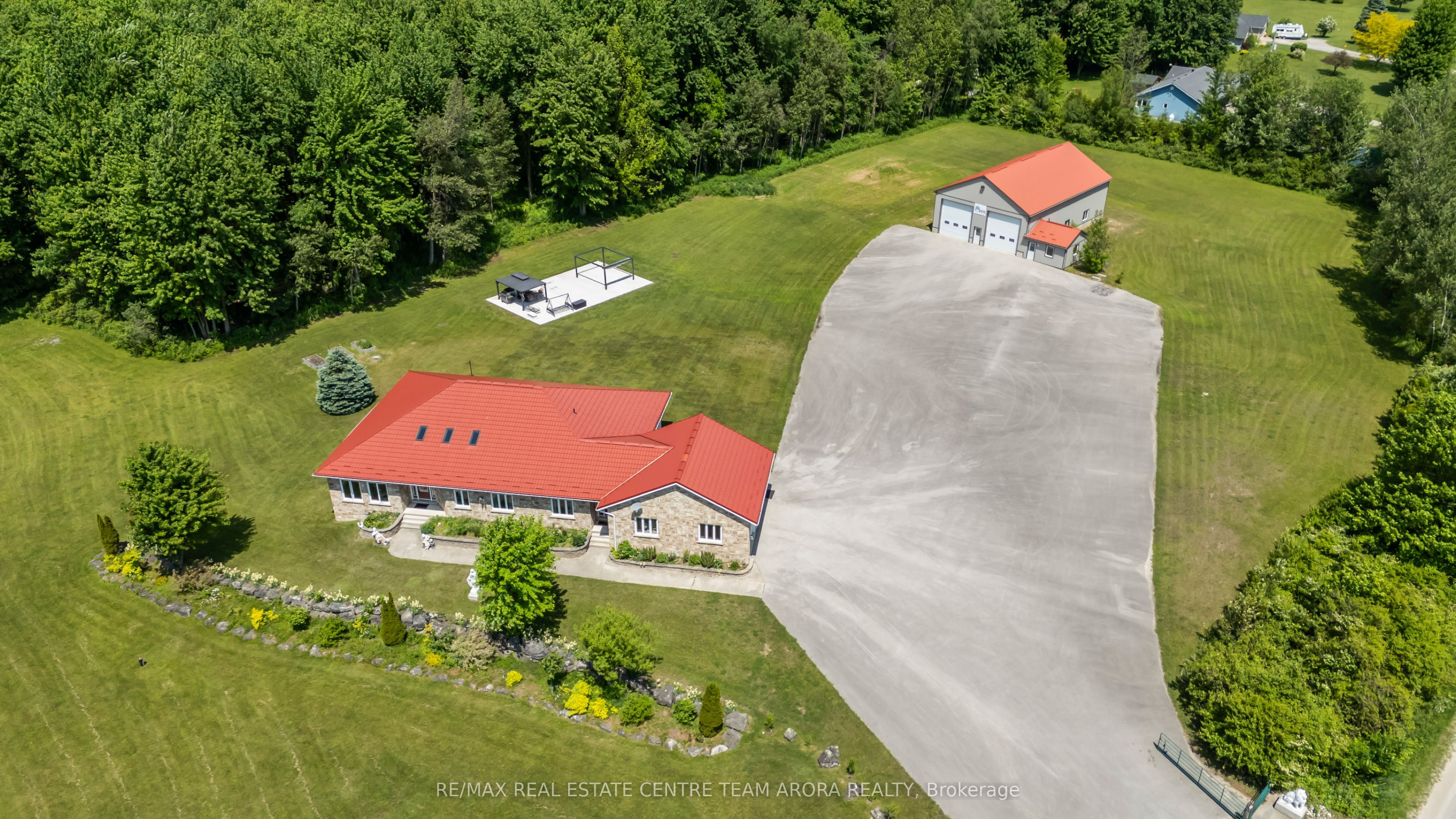 541009 Concession Ndr 14 Road Property Photo 1