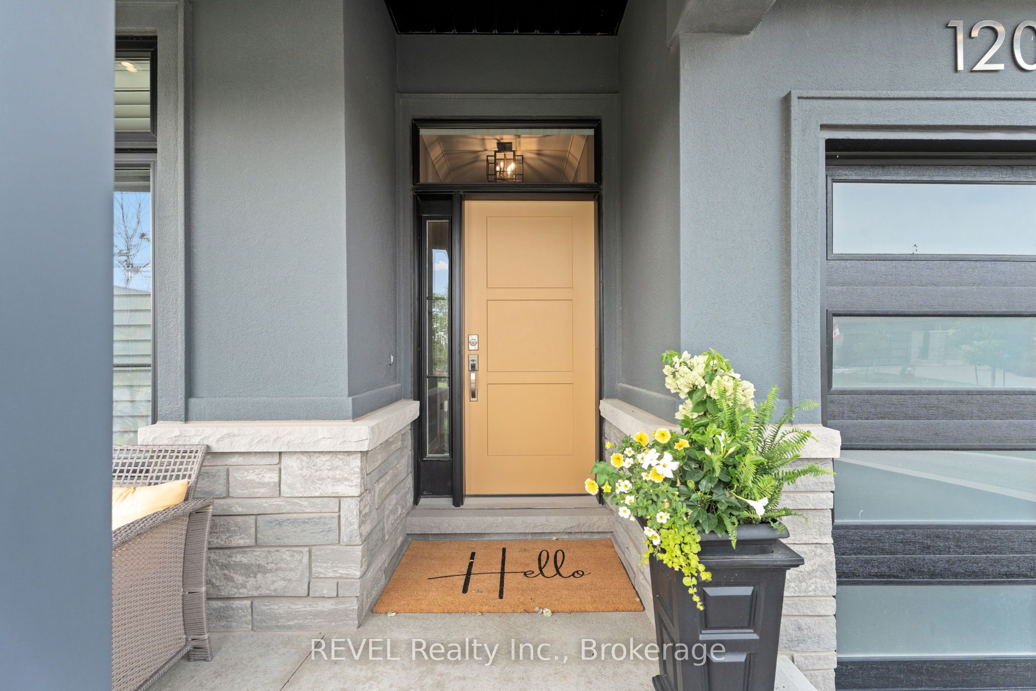 120 Carrick Trail Property Photo 5