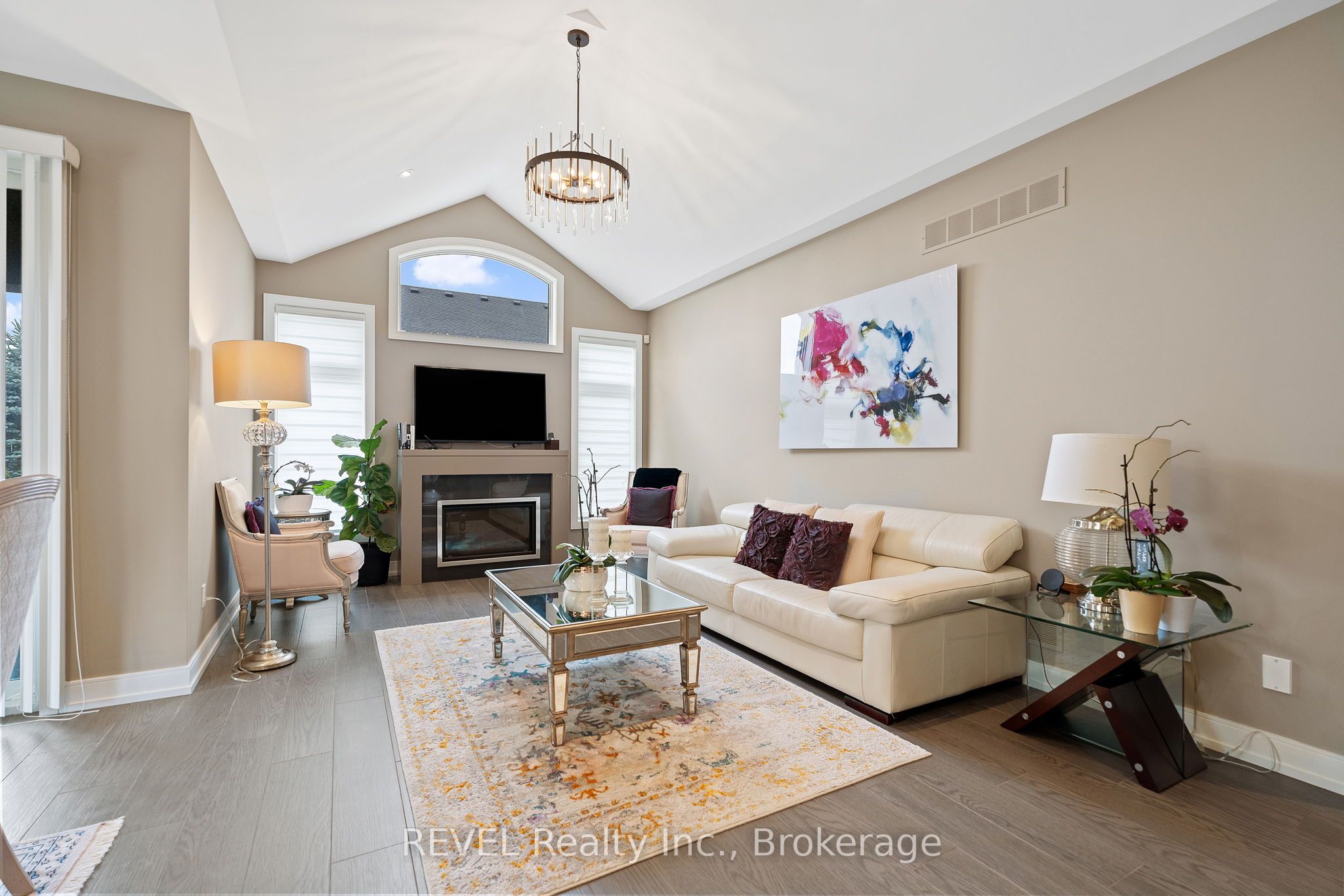 120 Carrick Trail Property Photo 14