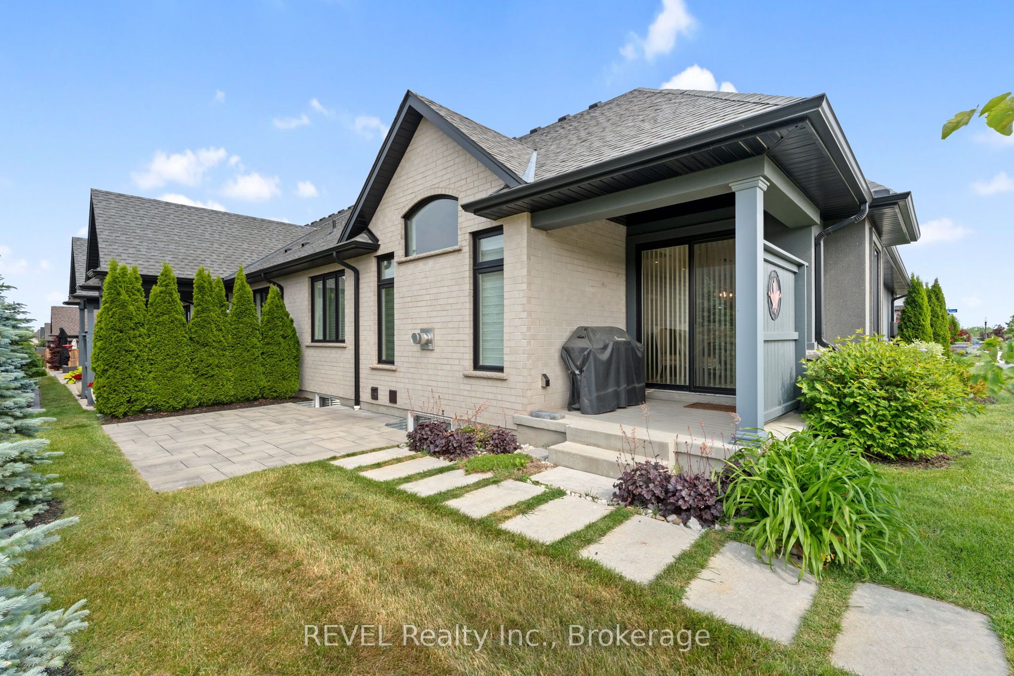 120 Carrick Trail Property Photo 37