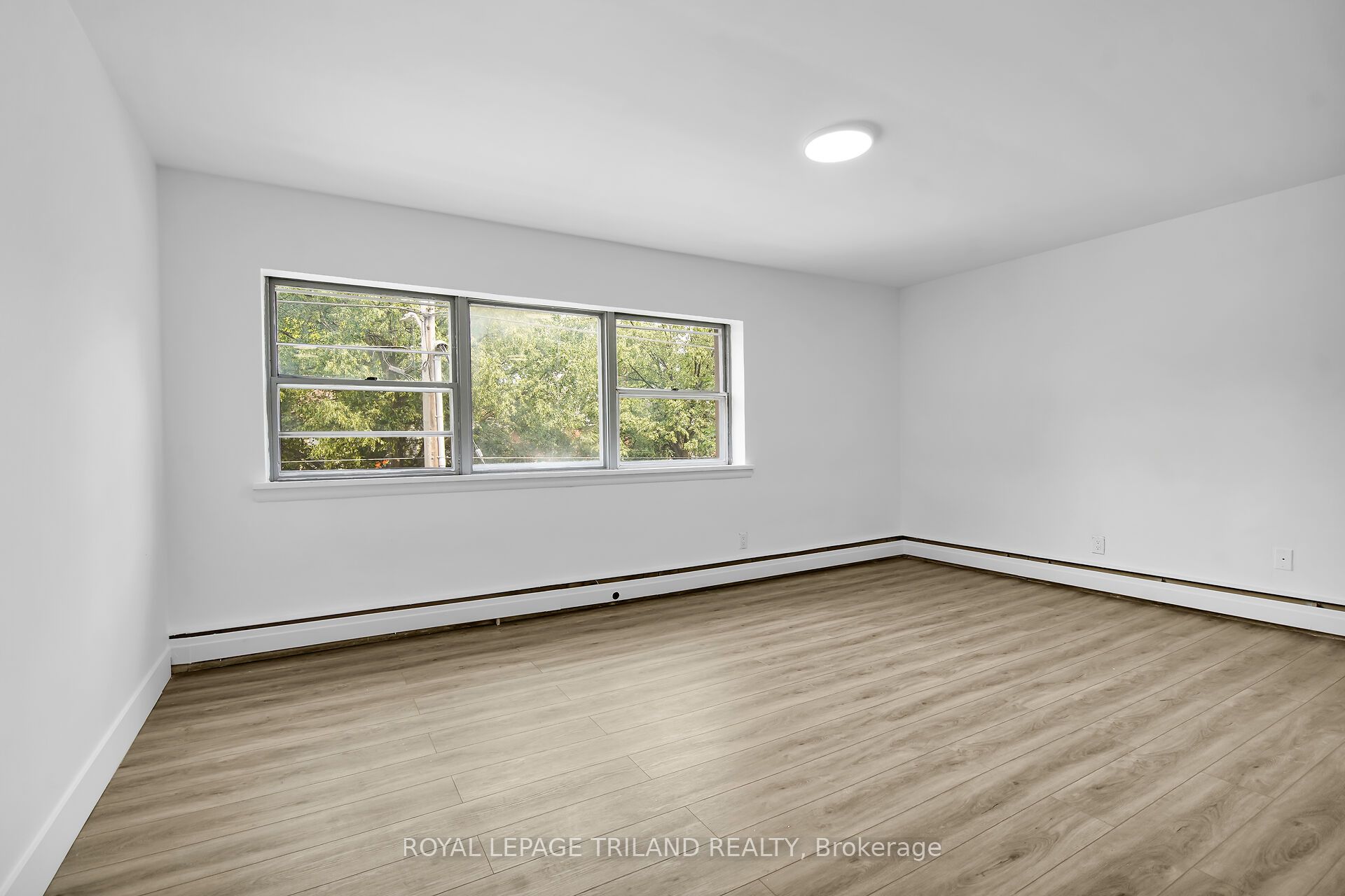 #9 - 20 Craig Street Property Photo 1