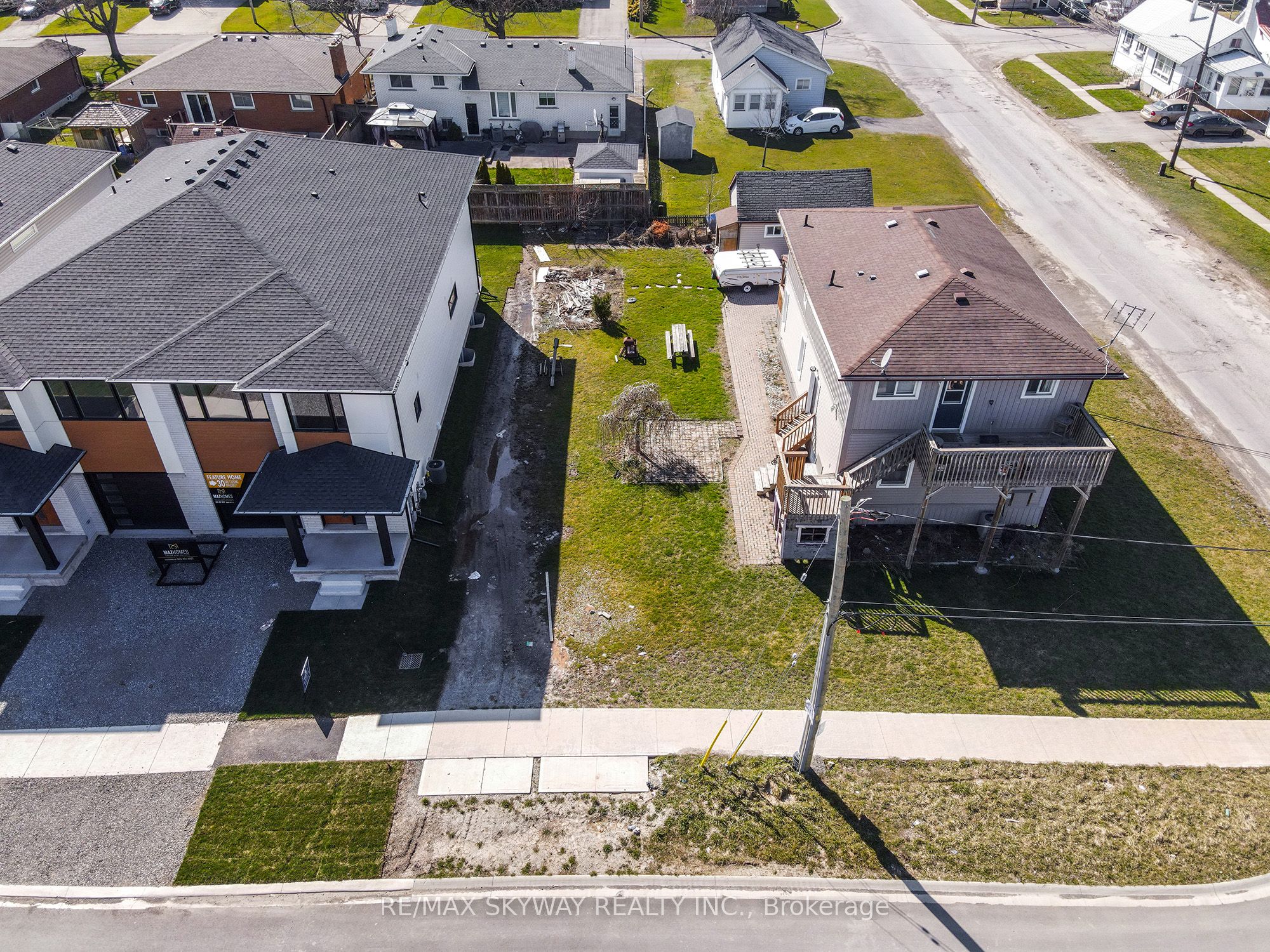 162 Louise Street Property Photo 1