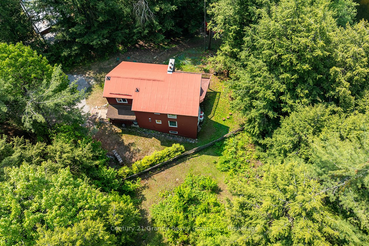 85 Nevison Dr