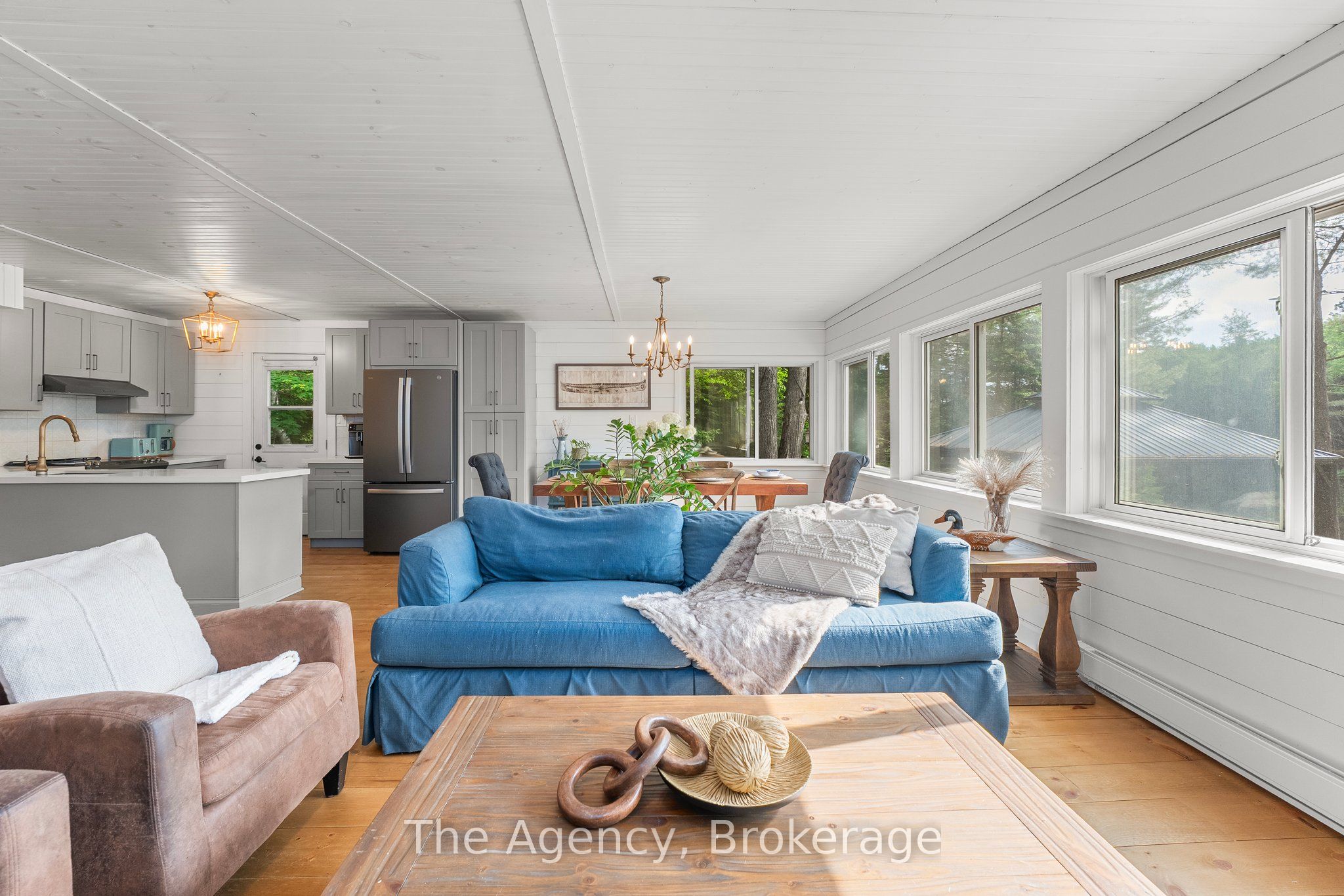 1333 Sherwood Forest Road Property Photo 6