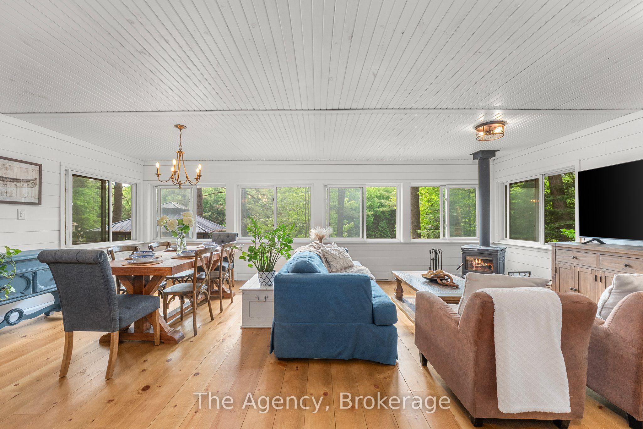 1333 Sherwood Forest Road Property Photo 12