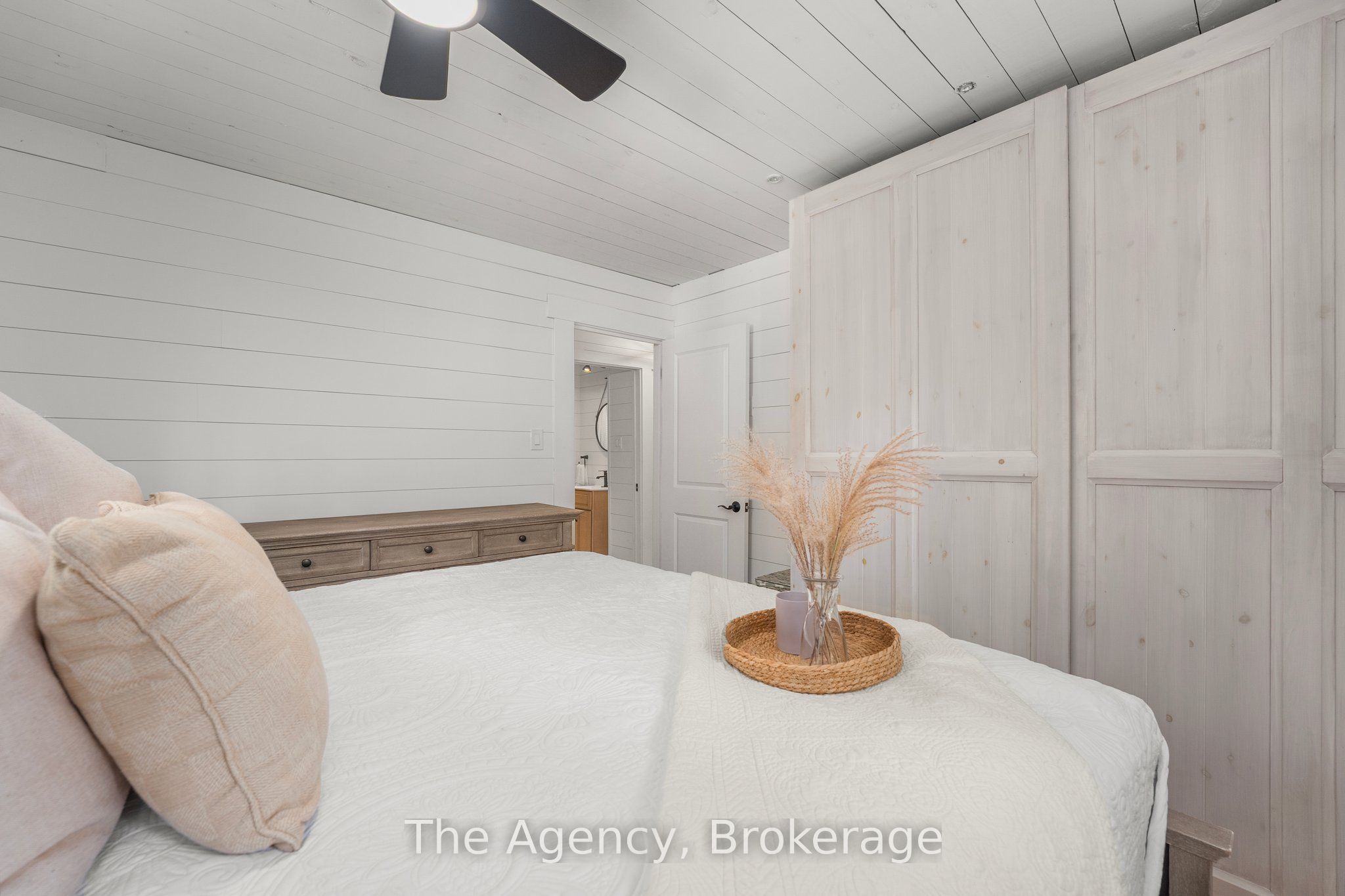 1333 Sherwood Forest Road Property Photo 16